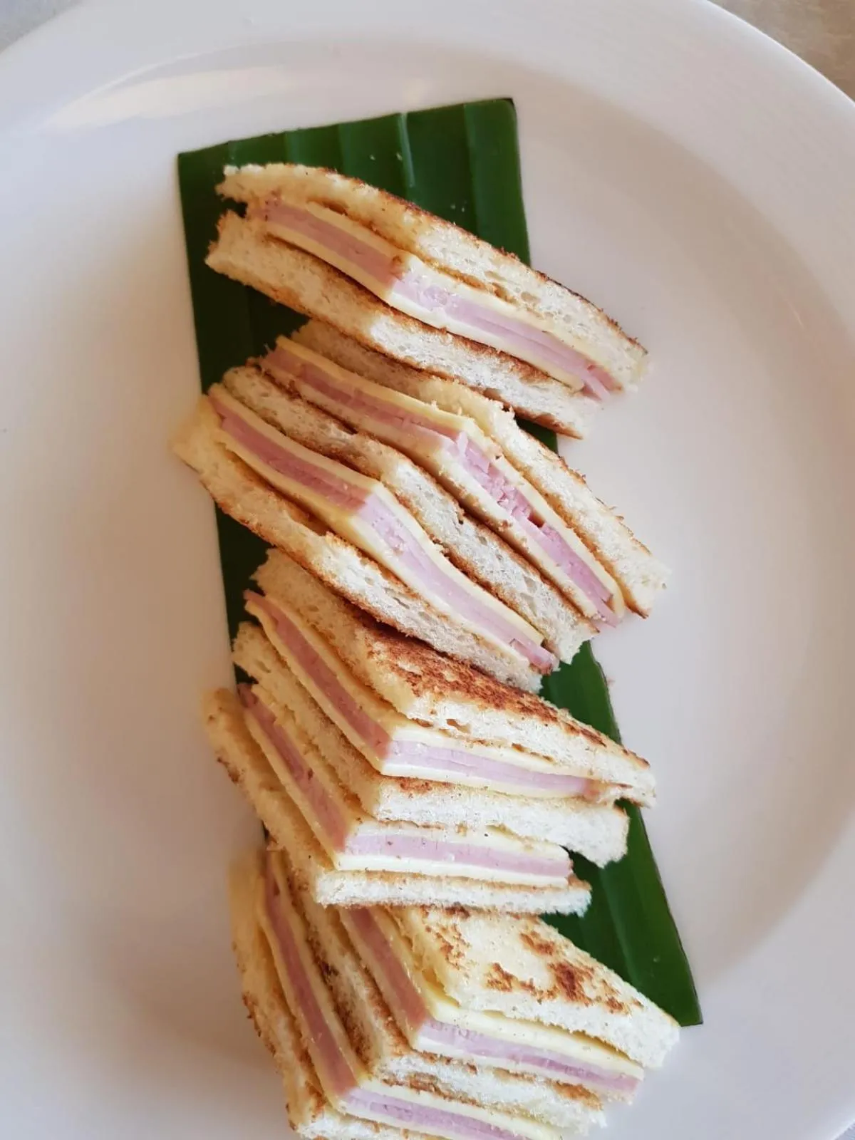 Restaurant/places to eat in Bayu Cottages