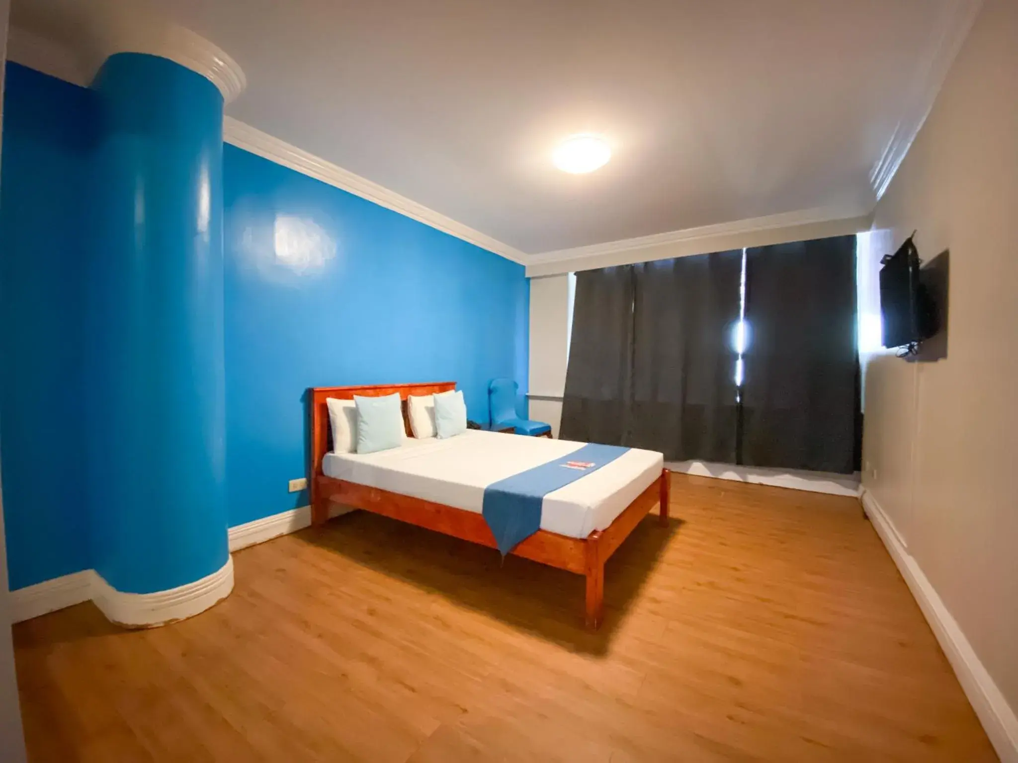 Deluxe Double Room in Manila Airport Hotel by Urban Connect Deluxe Double Room in Manila Airport Hotel by Urban Connect