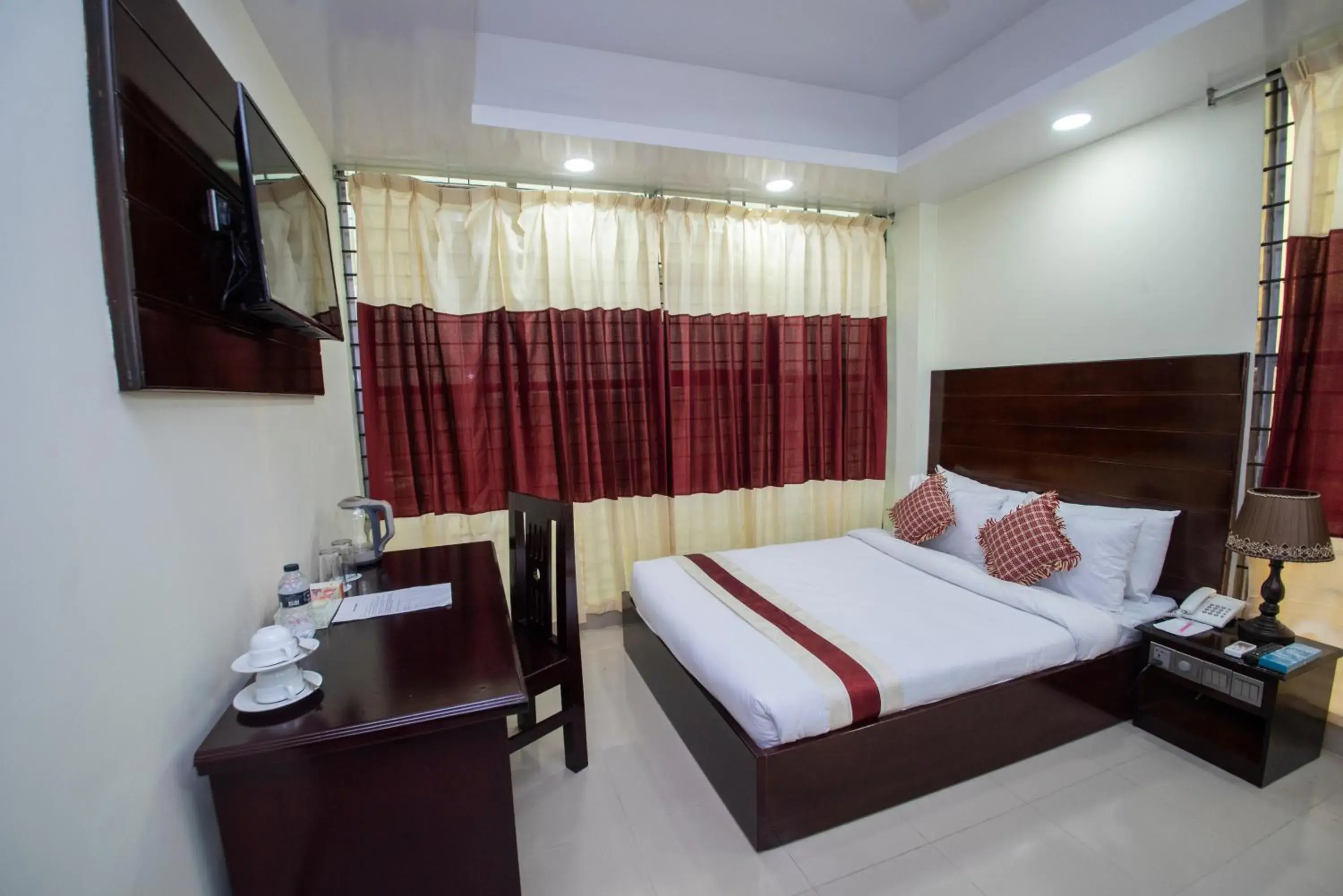 Deluxe Single Room - single occupancy in Hotel Ali Plaza Deluxe Single Room - single occupancy in Hotel Ali Plaza