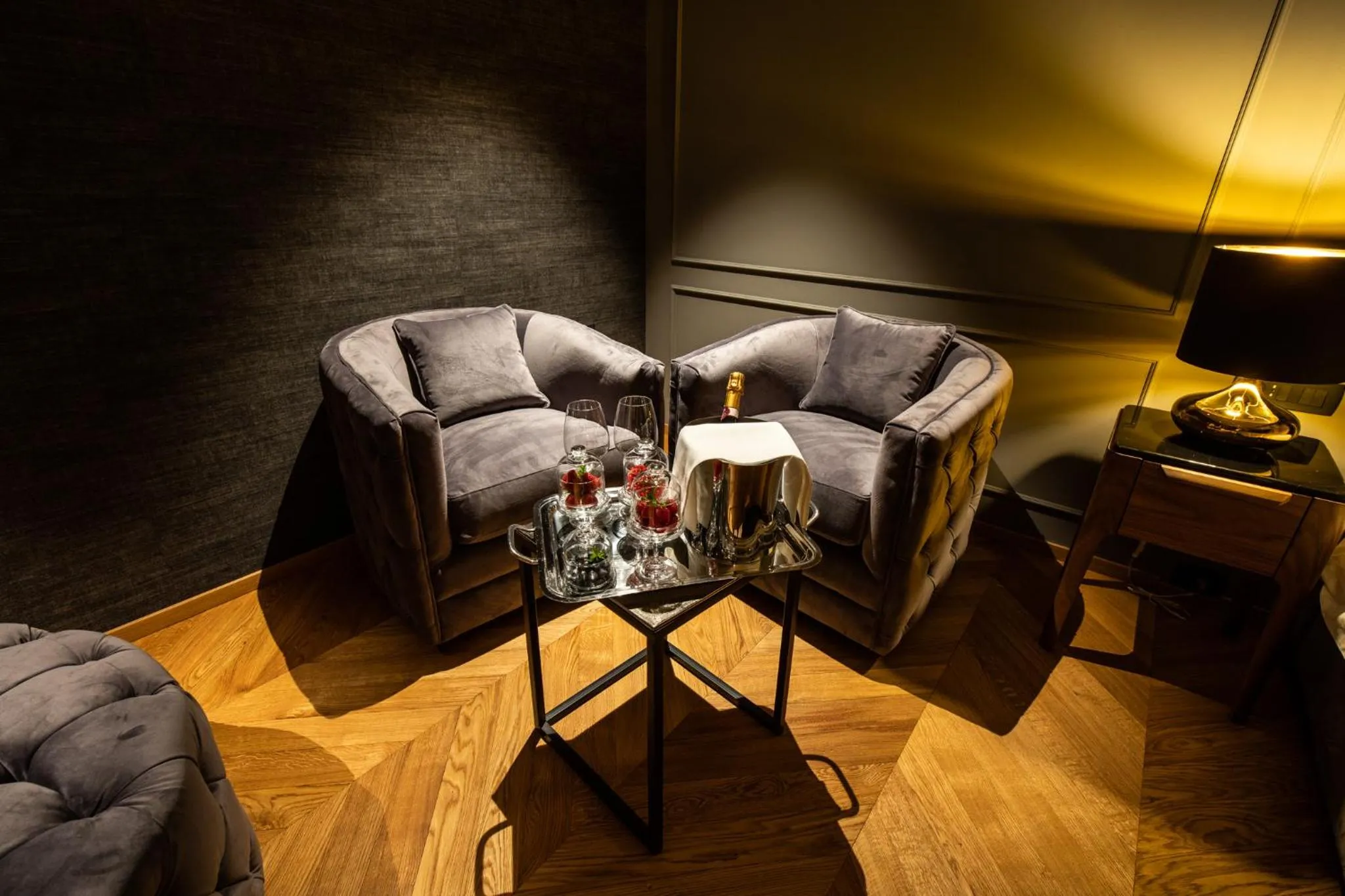 DAM boutique hotel & restaurant