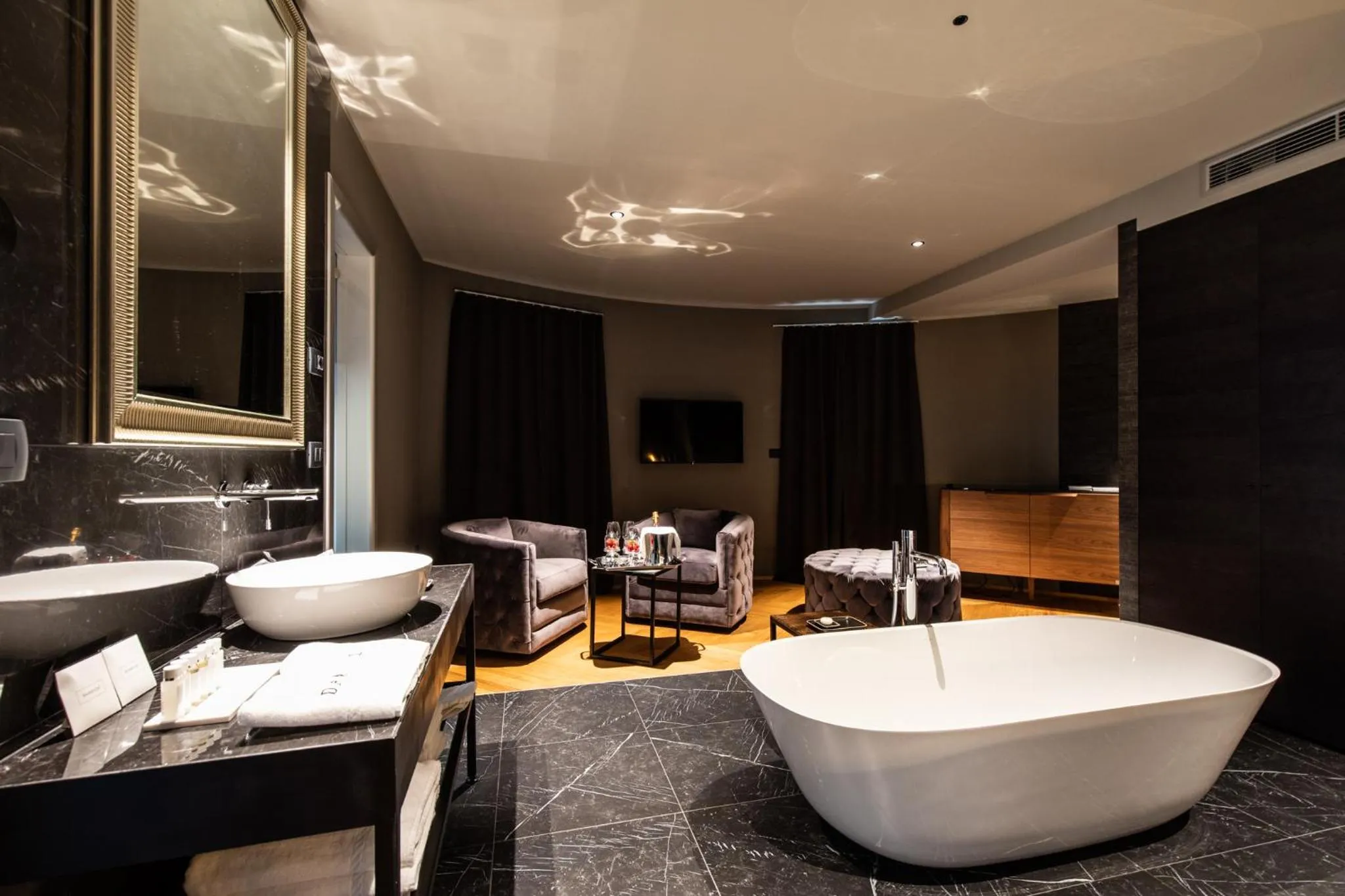 Bathroom in DAM boutique hotel & restaurant