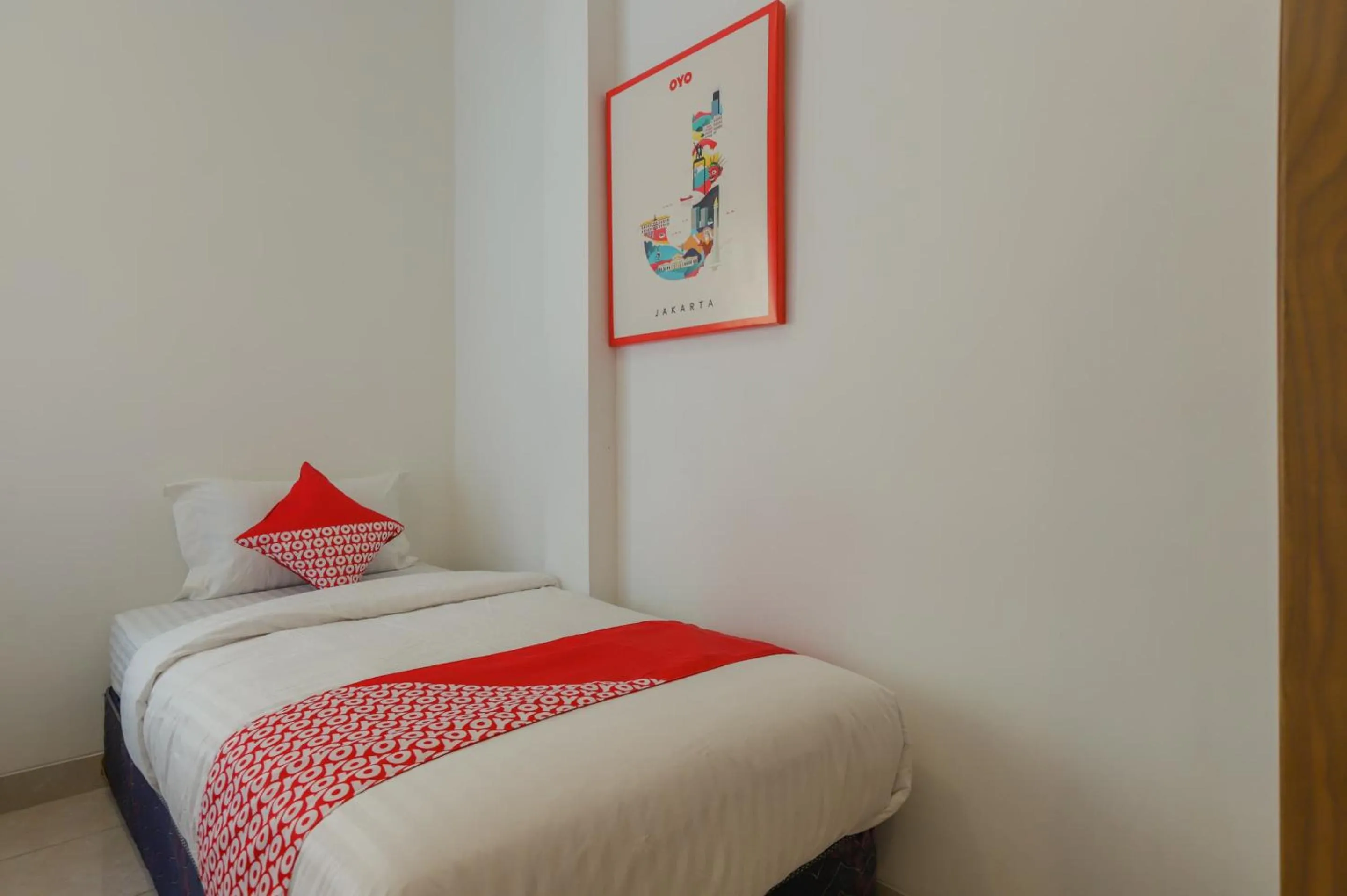 Bedroom, Bed in Hotel O Idola Residence