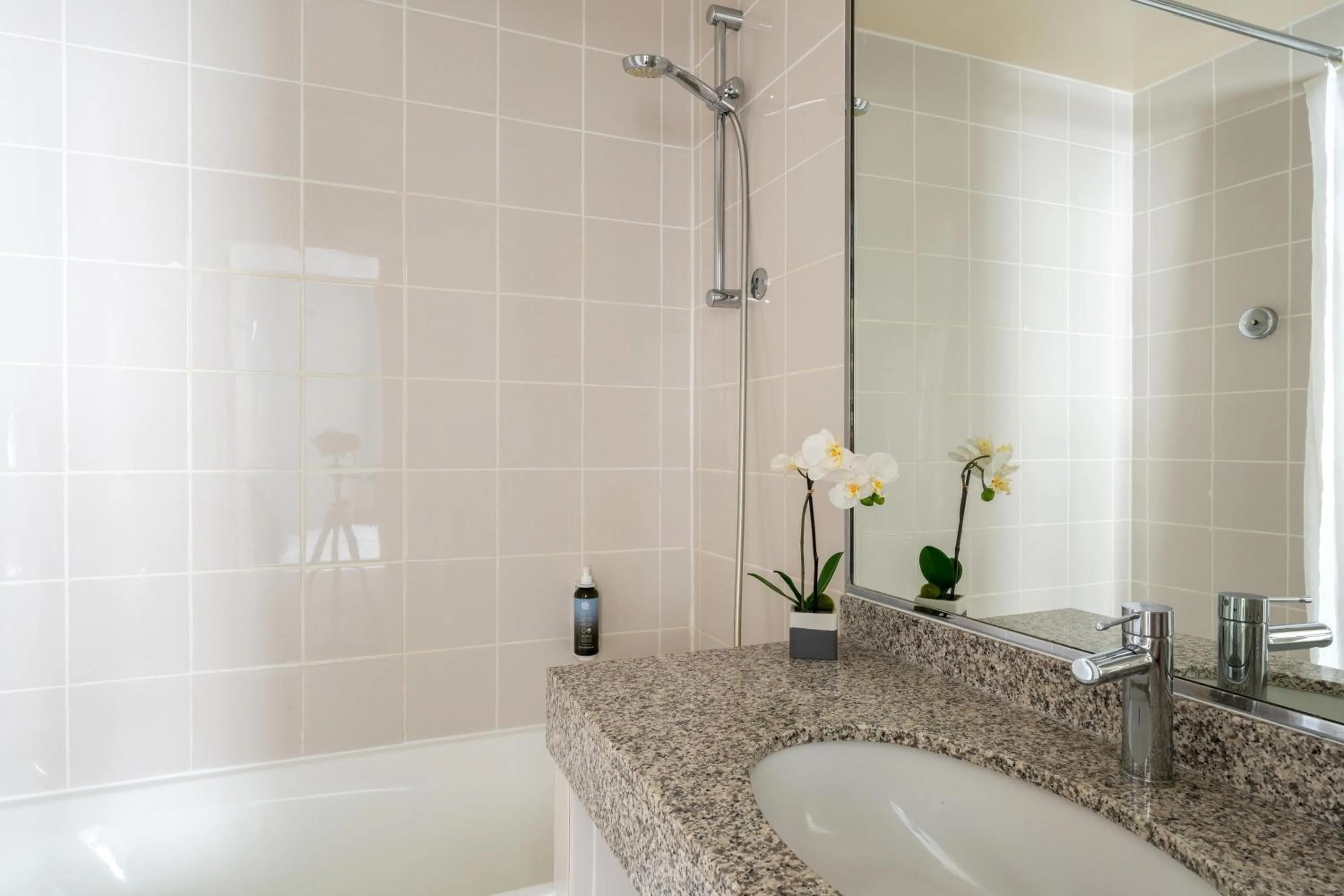 Bathroom in Hotel Astoria - Astotel