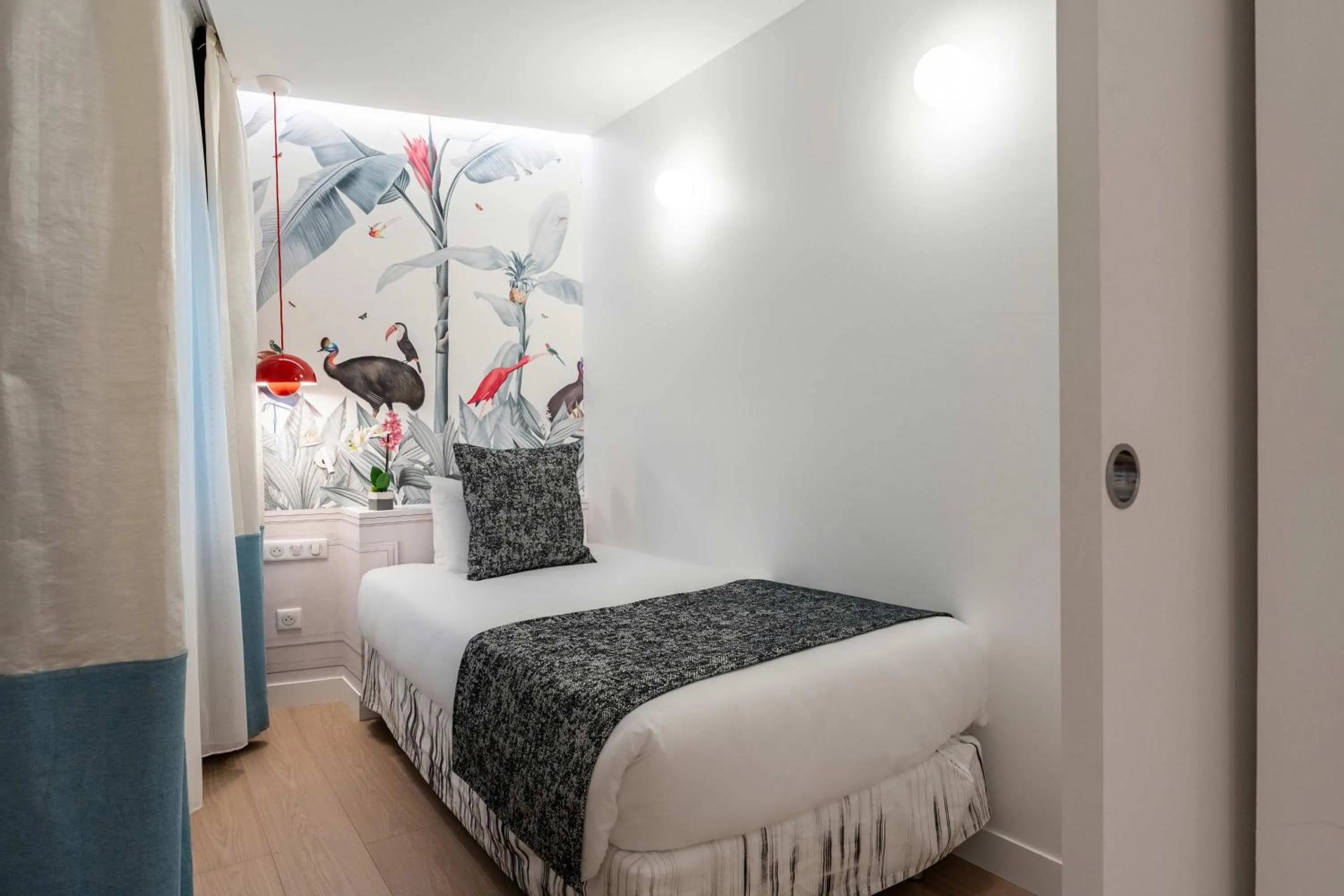 Bedroom, Bed in Hotel Astoria - Astotel