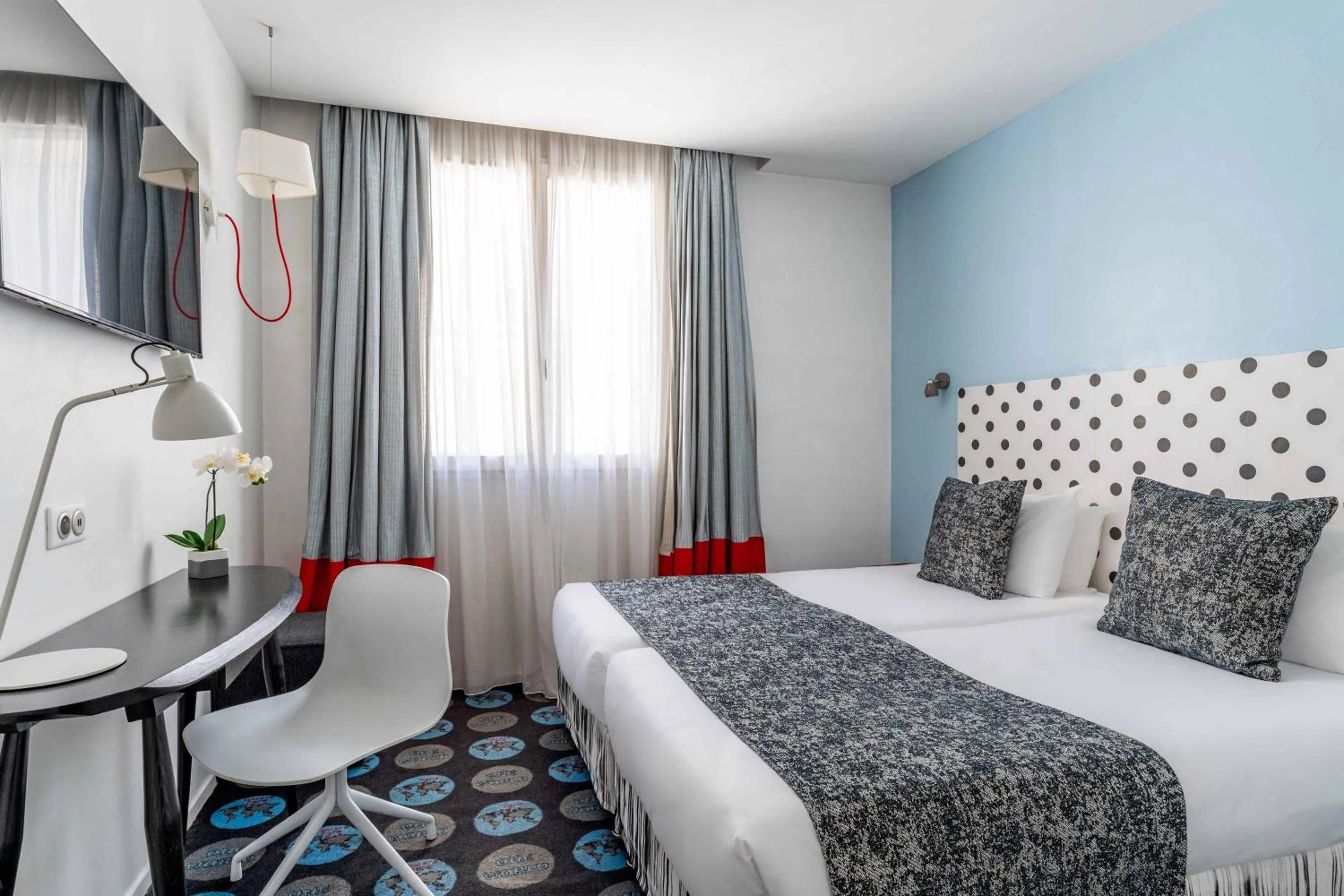 Bedroom, Bed in Hotel Astoria - Astotel