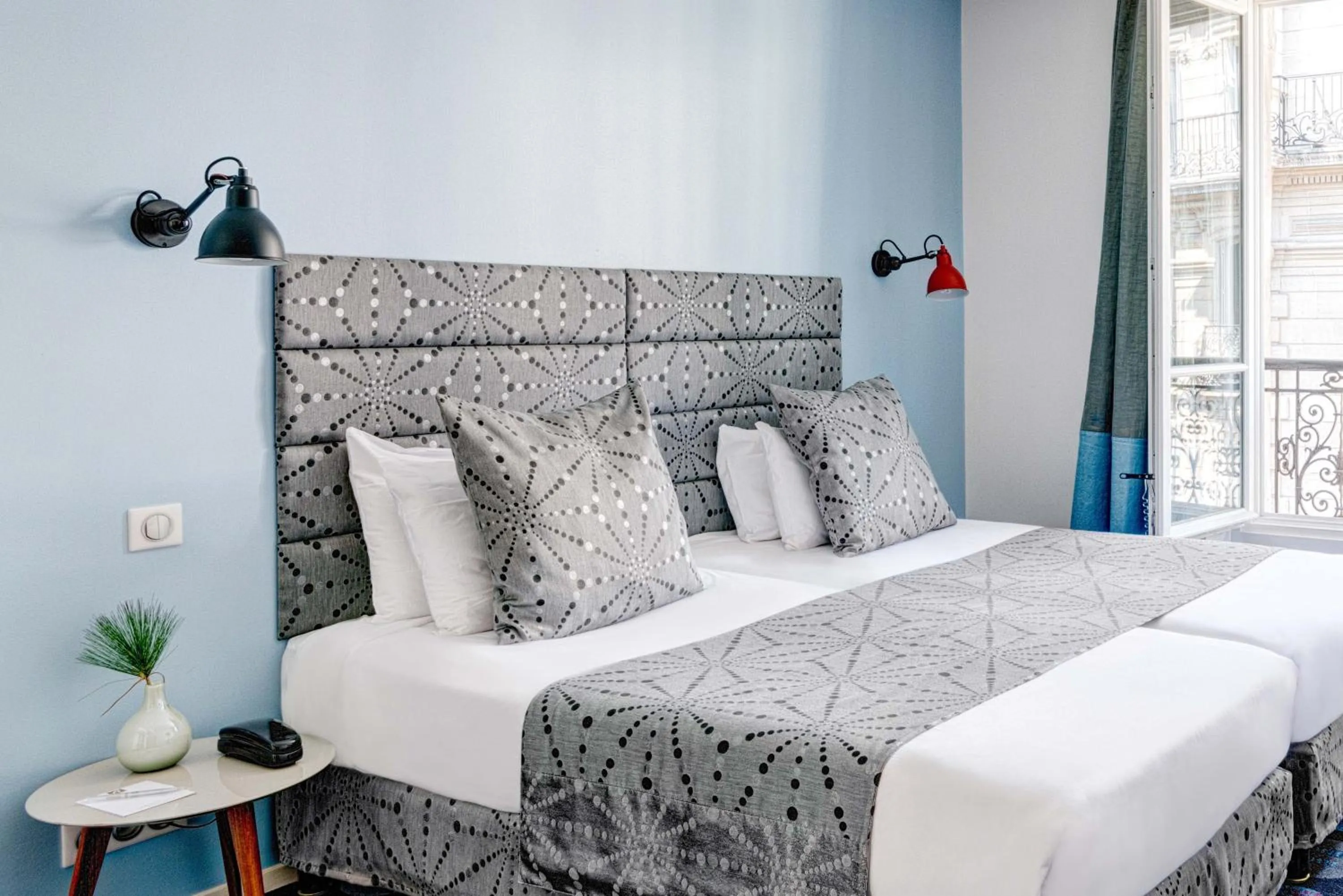 Bedroom, Bed in Hotel Astoria - Astotel