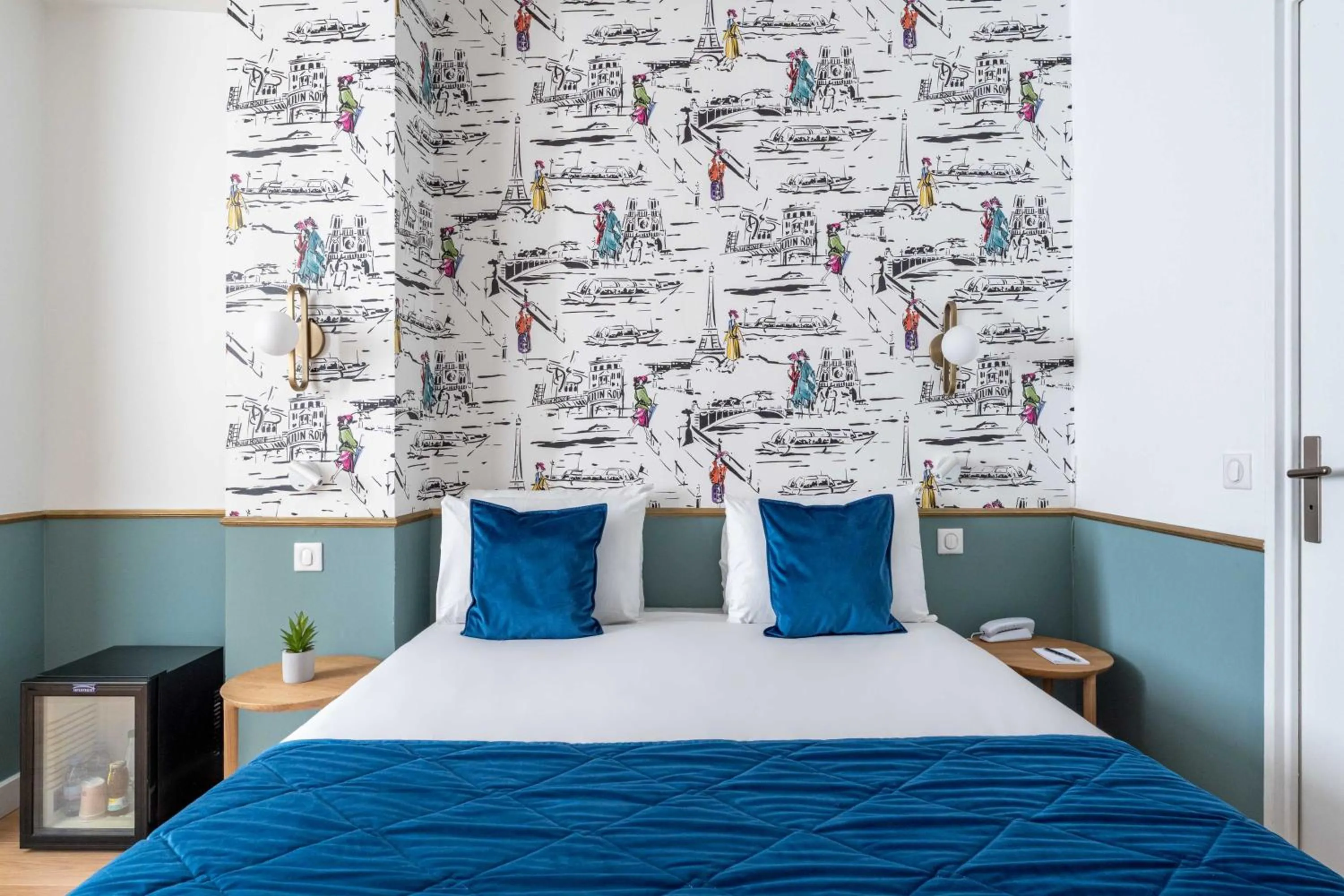 Bed in Hotel Acadia - Astotel