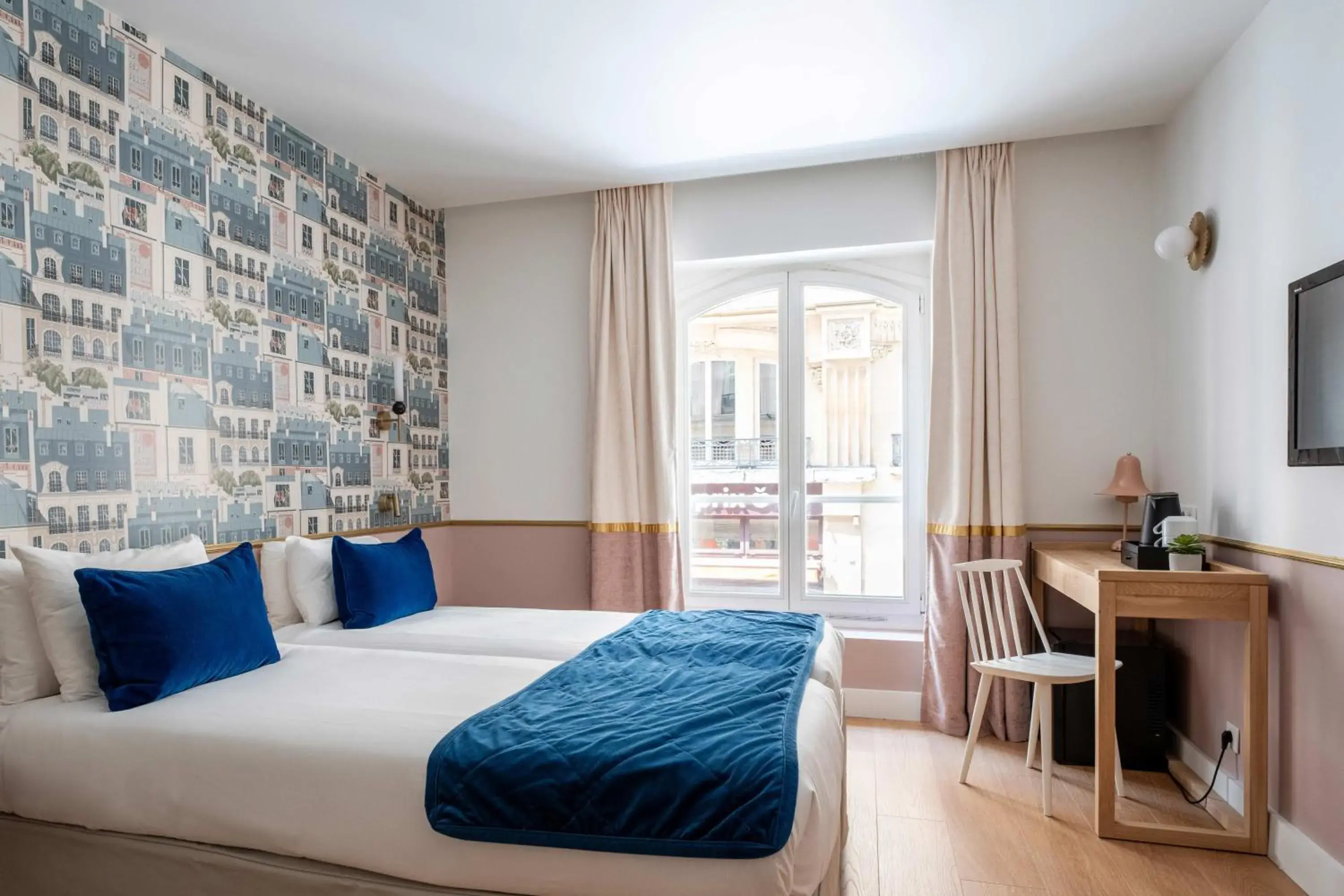 Bedroom, Bed in Hotel Acadia - Astotel Bedroom, Bed in Hotel Acadia - Astotel