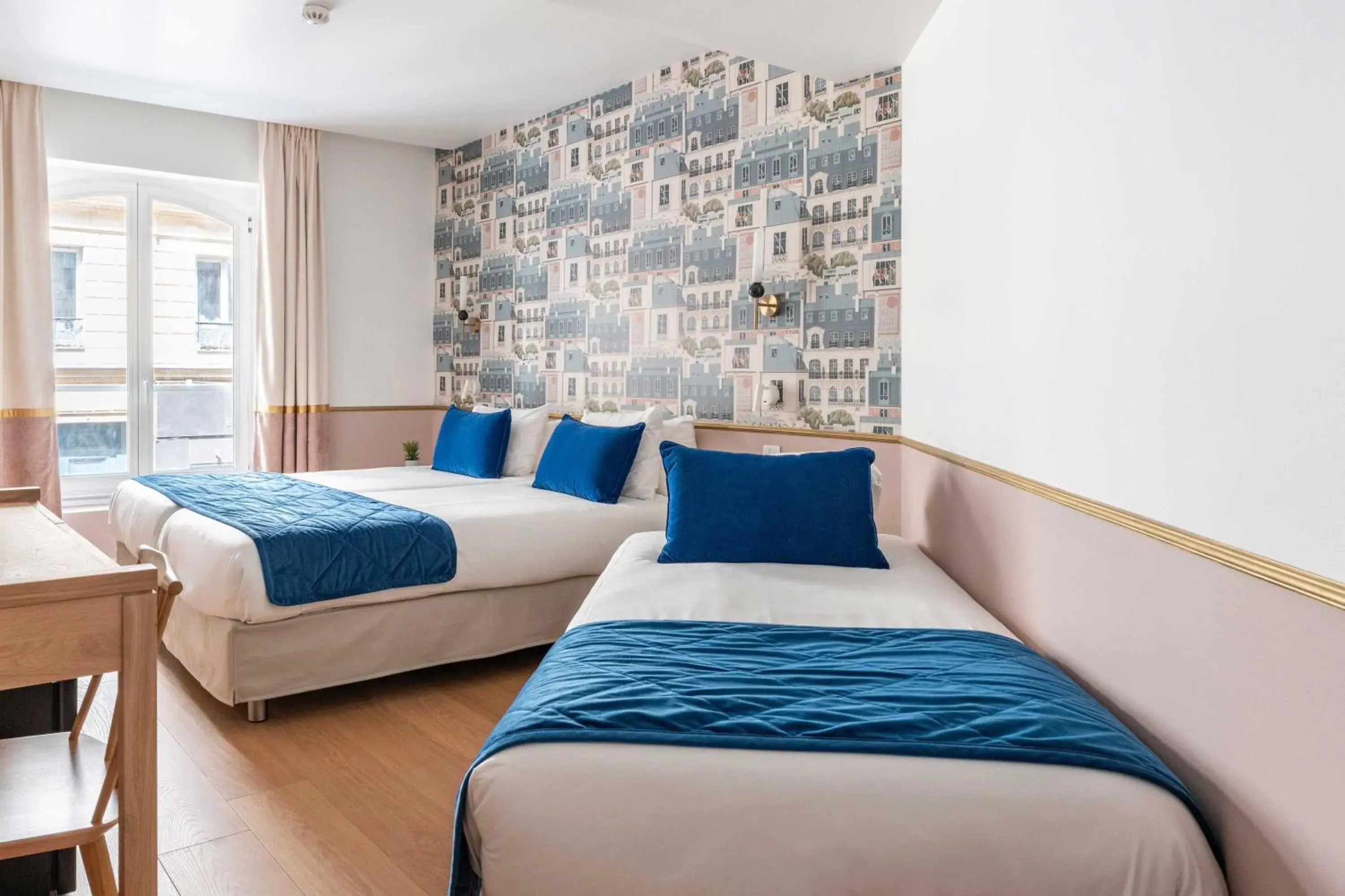 Bedroom, Bed in Hotel Acadia - Astotel Bedroom, Bed in Hotel Acadia - Astotel