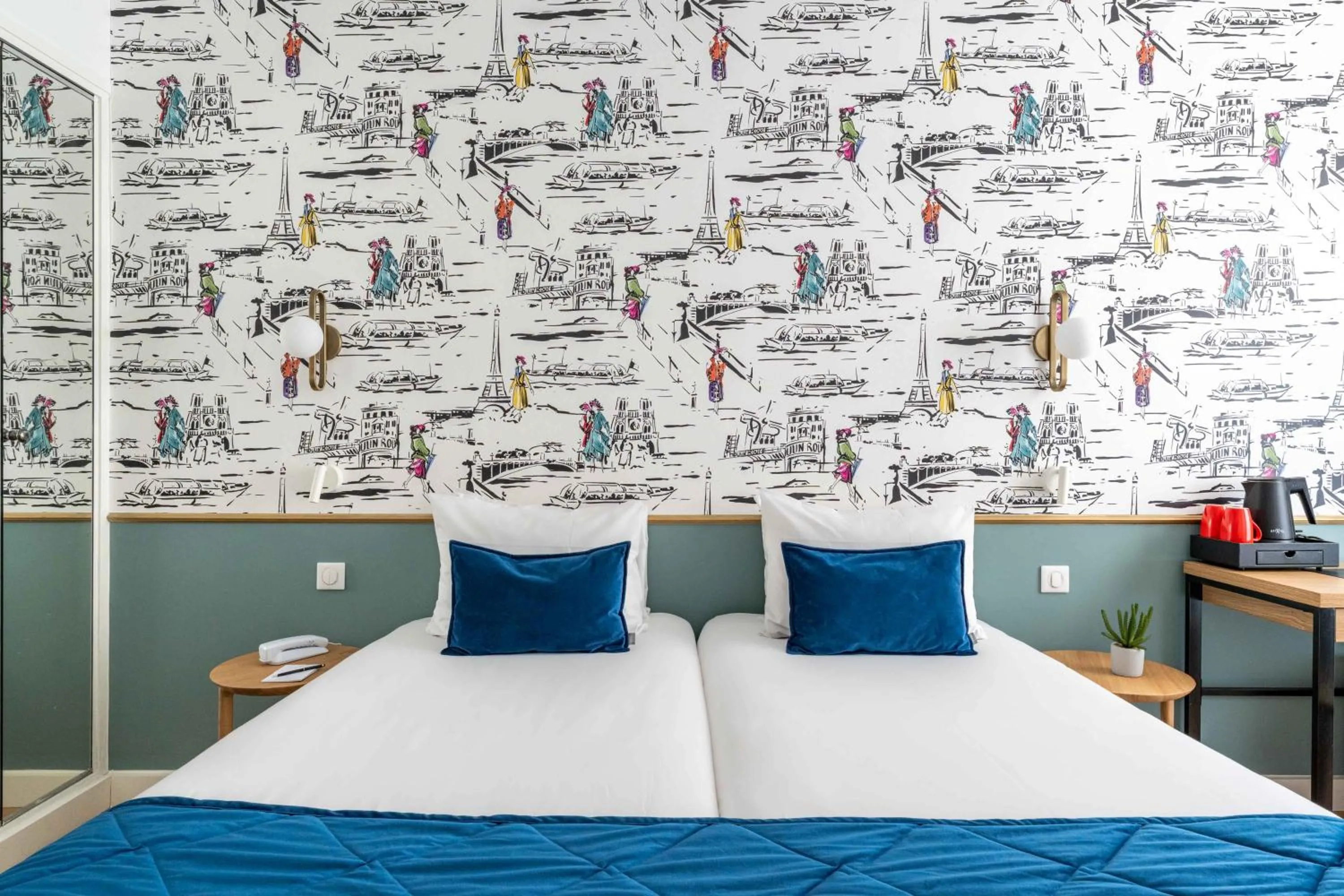 Bed in Hotel Acadia - Astotel