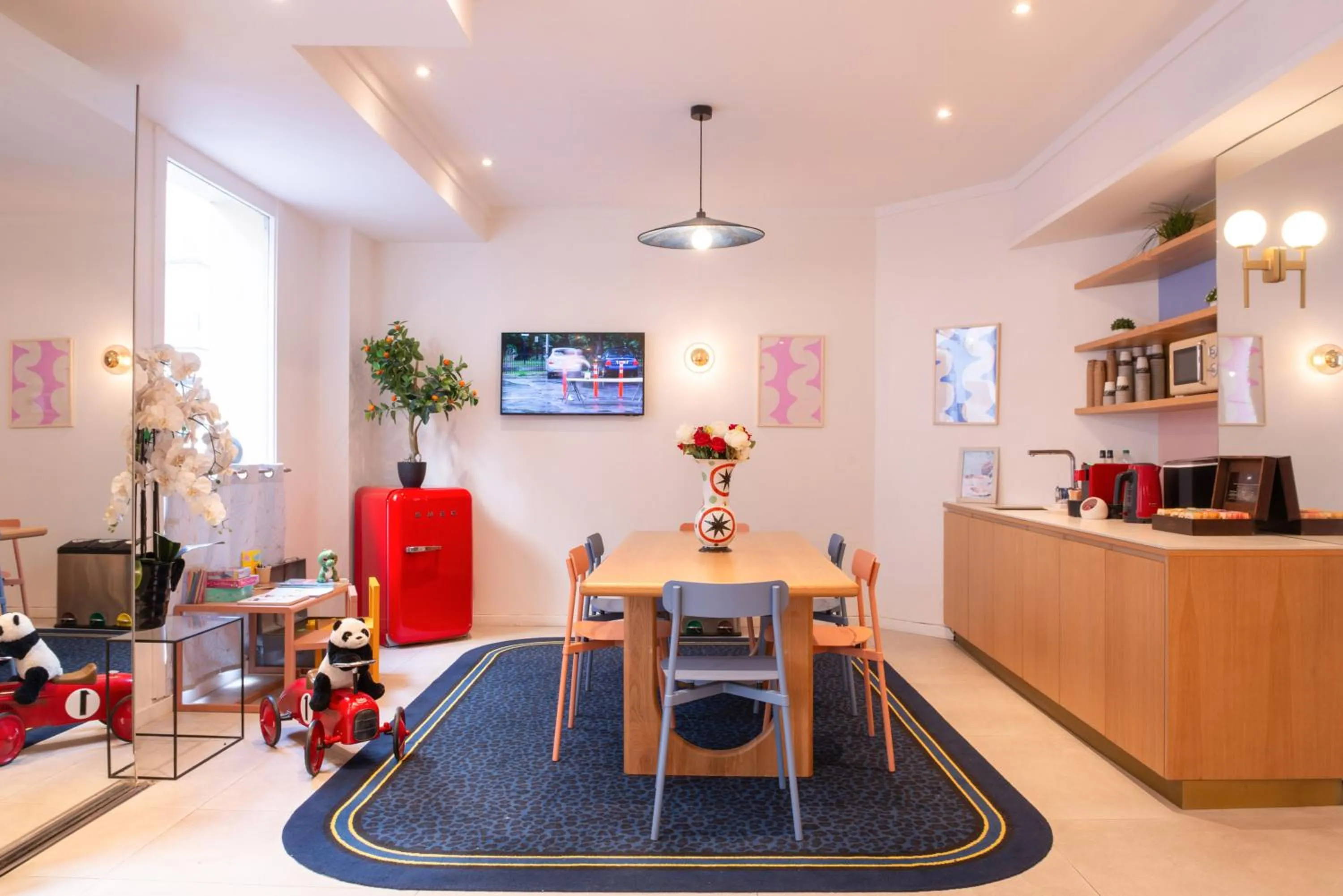 Food and drinks in Hotel Acadia - Astotel