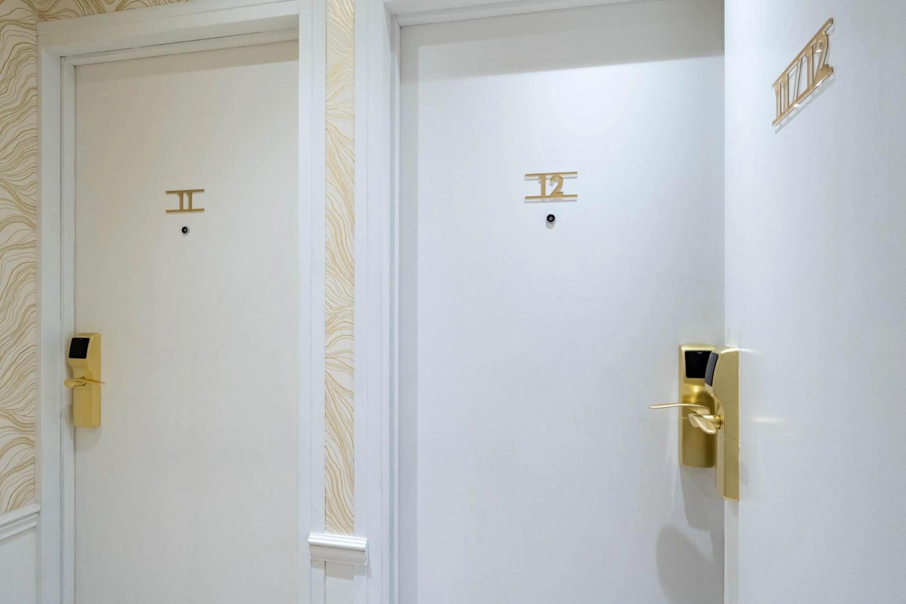 Bedroom in Hotel Acadia - Astotel