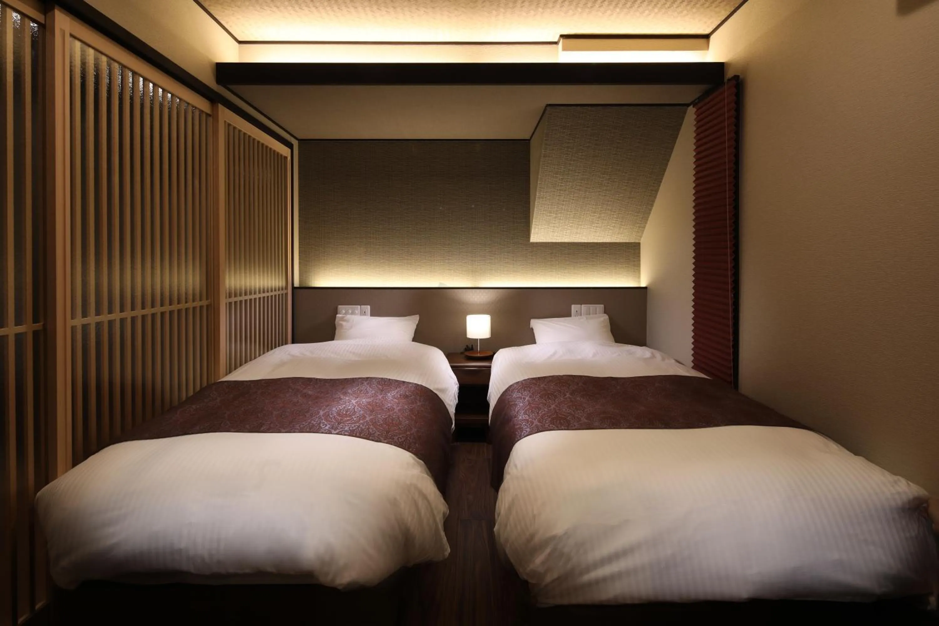 Photo of the whole room, Bed in Kanade Kyoto-Hachijoguchi