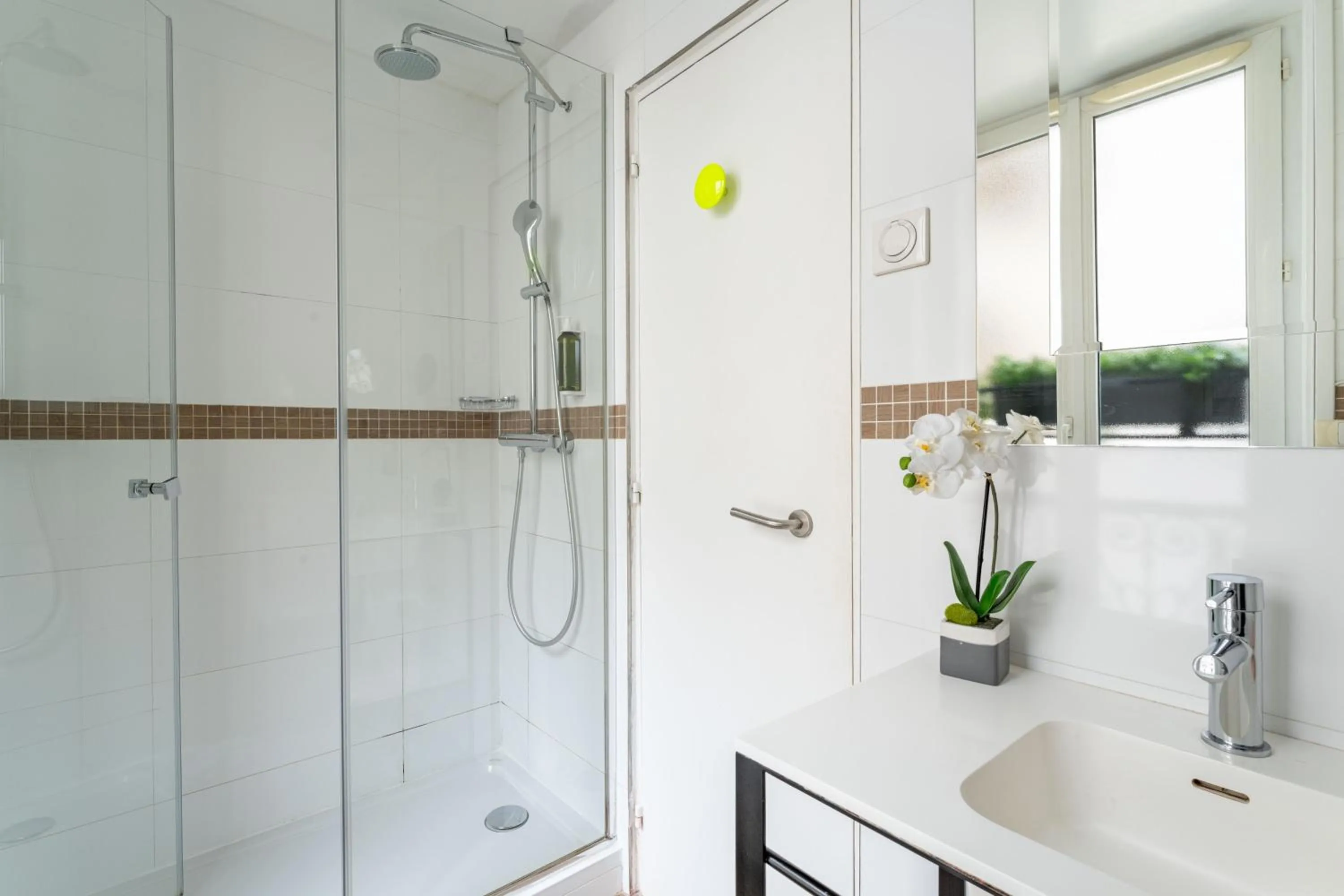 Bathroom in Hôtel Augustin - Astotel