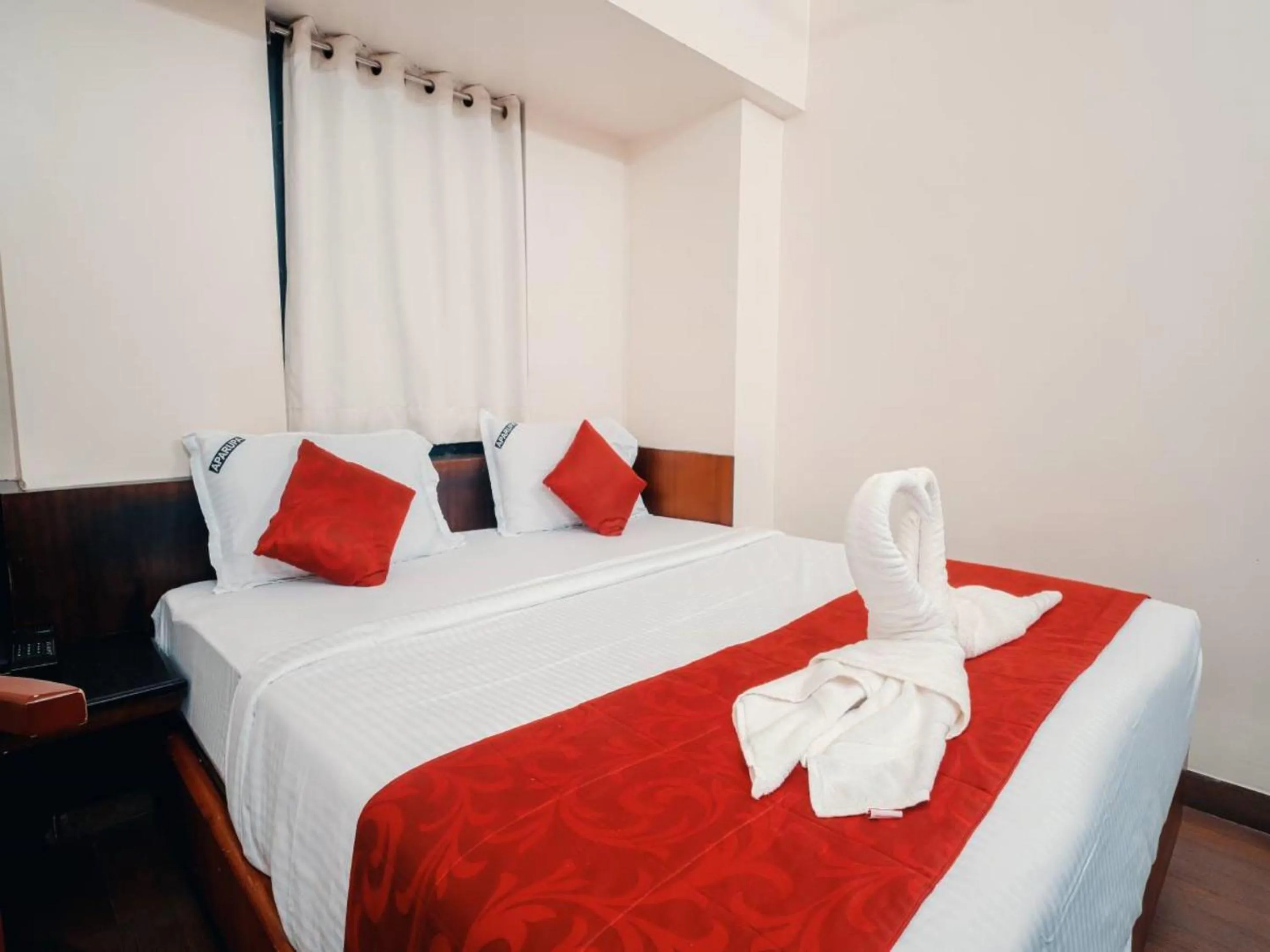 Bed in Aparupa Ambience