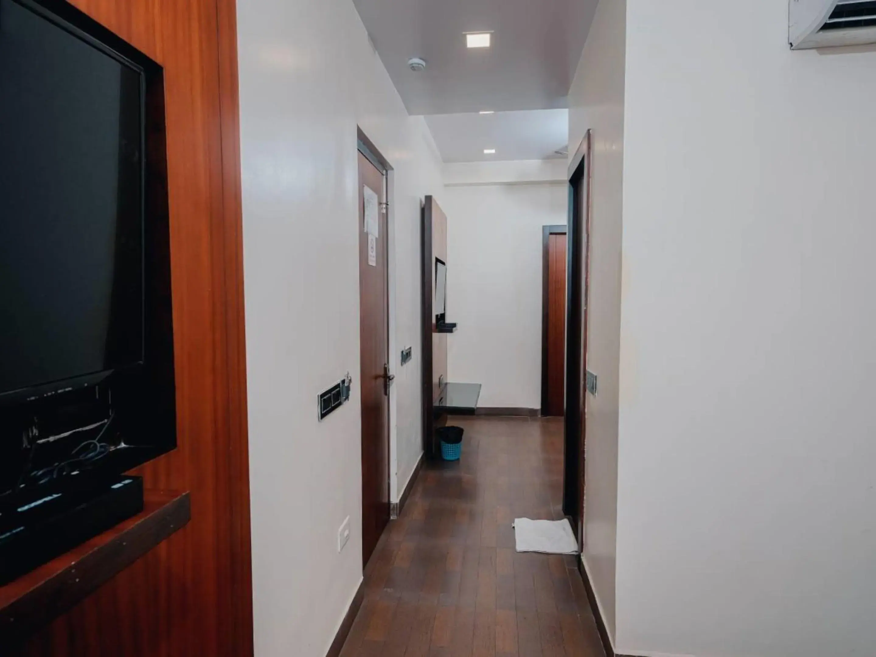 Aparupa Ambience Aparupa Ambience