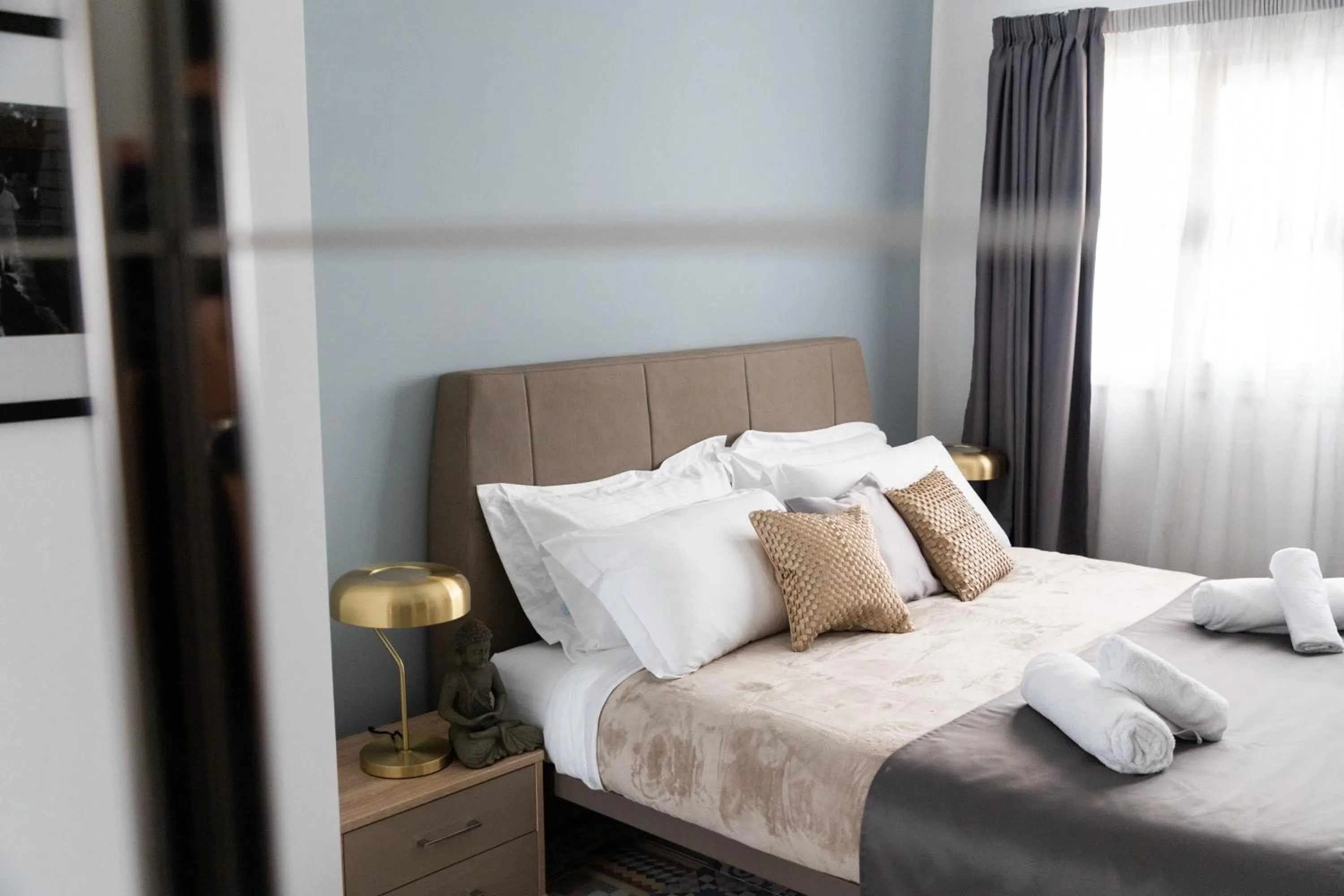 Photo of the whole room, Bed in MYN in Rabat