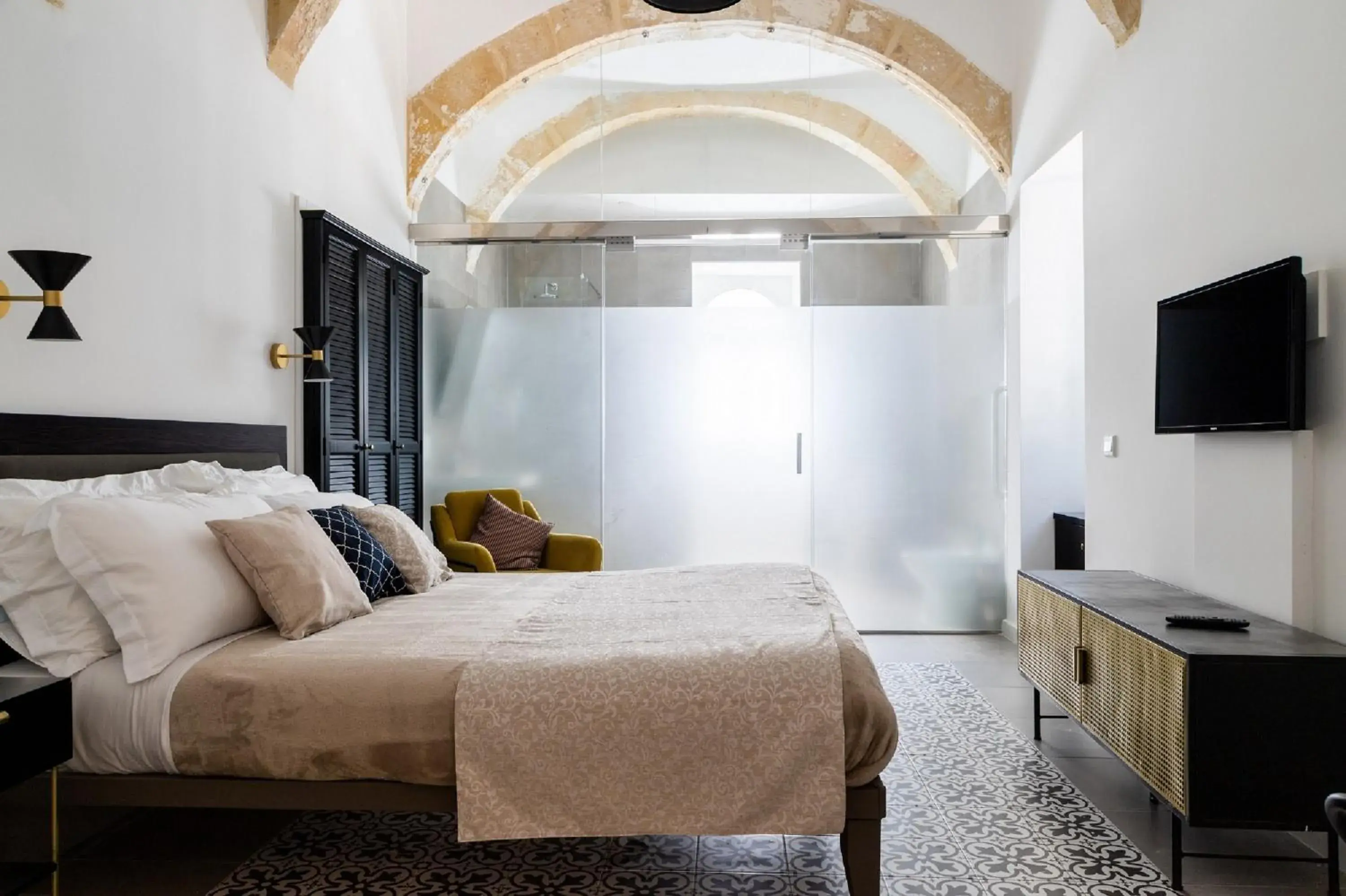 Photo of the whole room, Bed in MYN in Rabat Photo of the whole room, Bed in MYN in Rabat