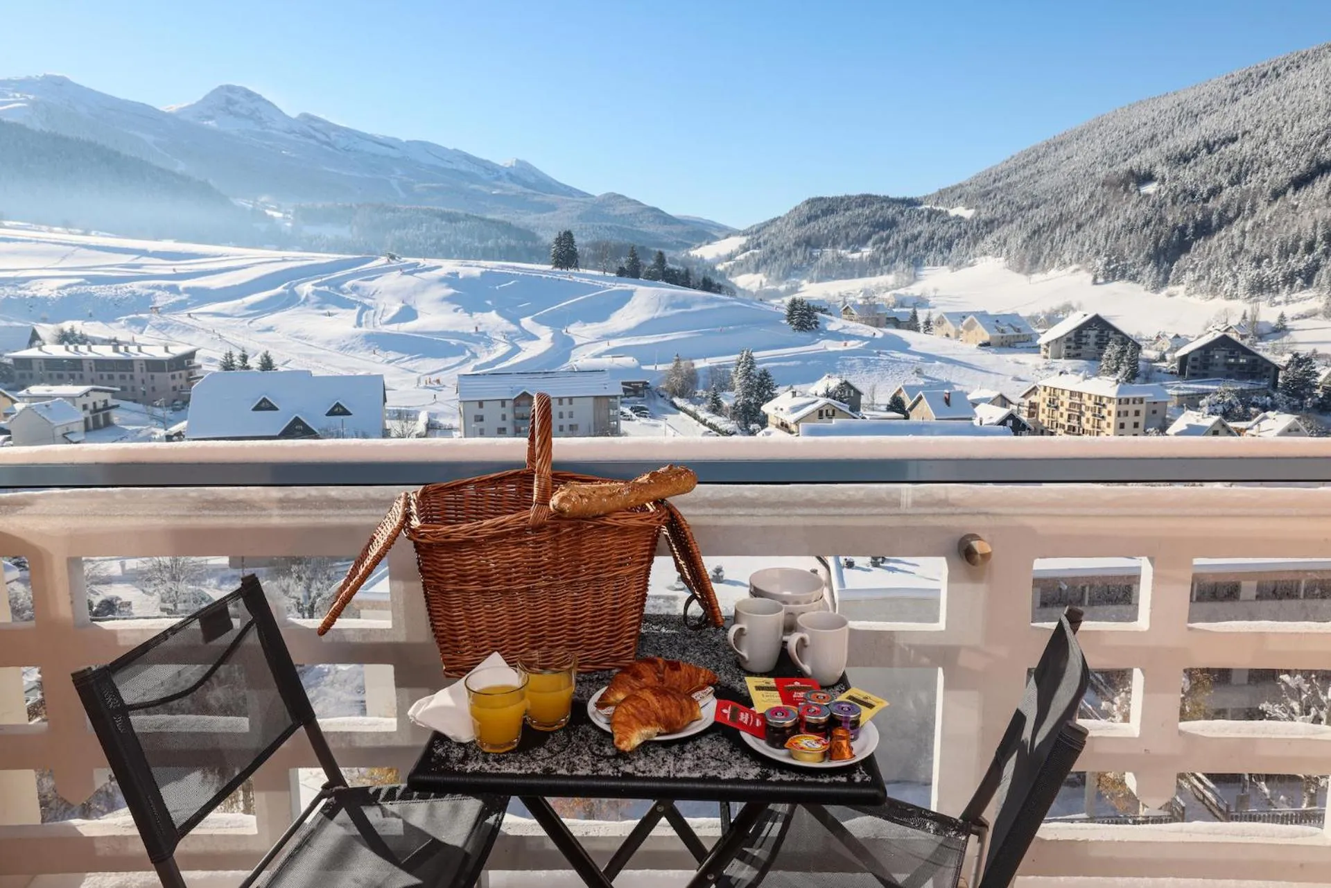 View (from property/room) in RESIDENCE LE SPLENDID