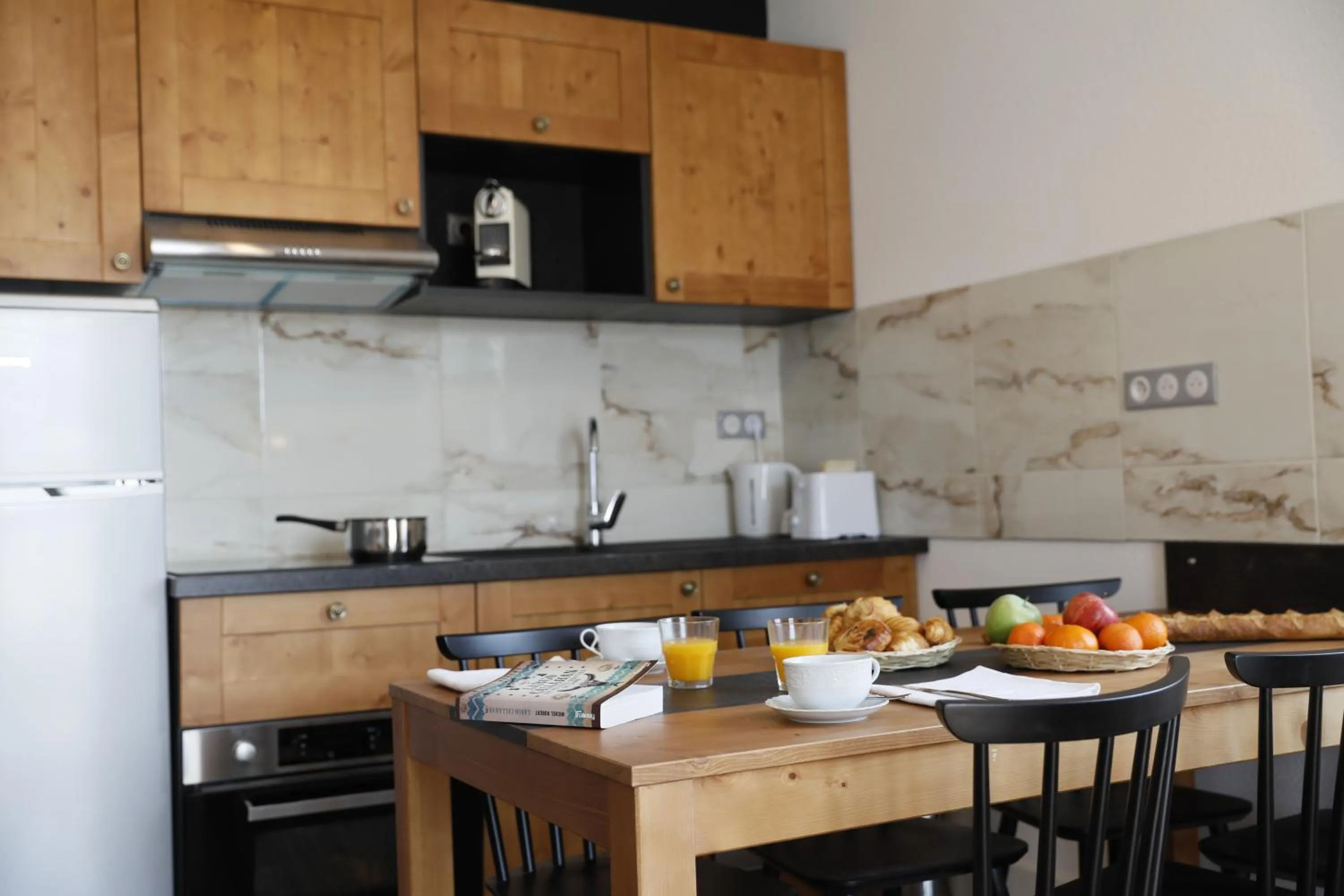 Kitchen or kitchenette in RESIDENCE LE SPLENDID