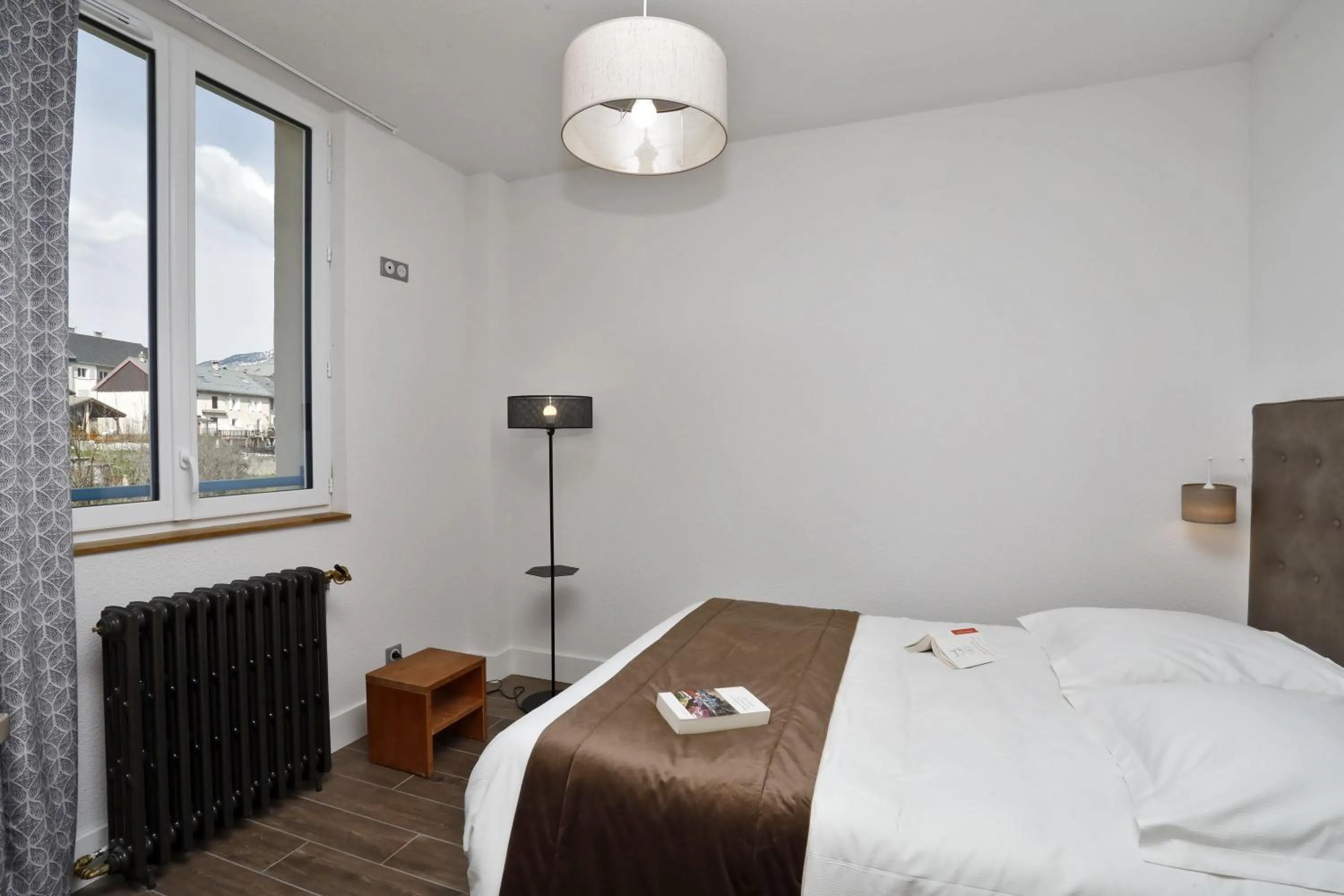 Photo of the whole room, Bed in RESIDENCE LE SPLENDID