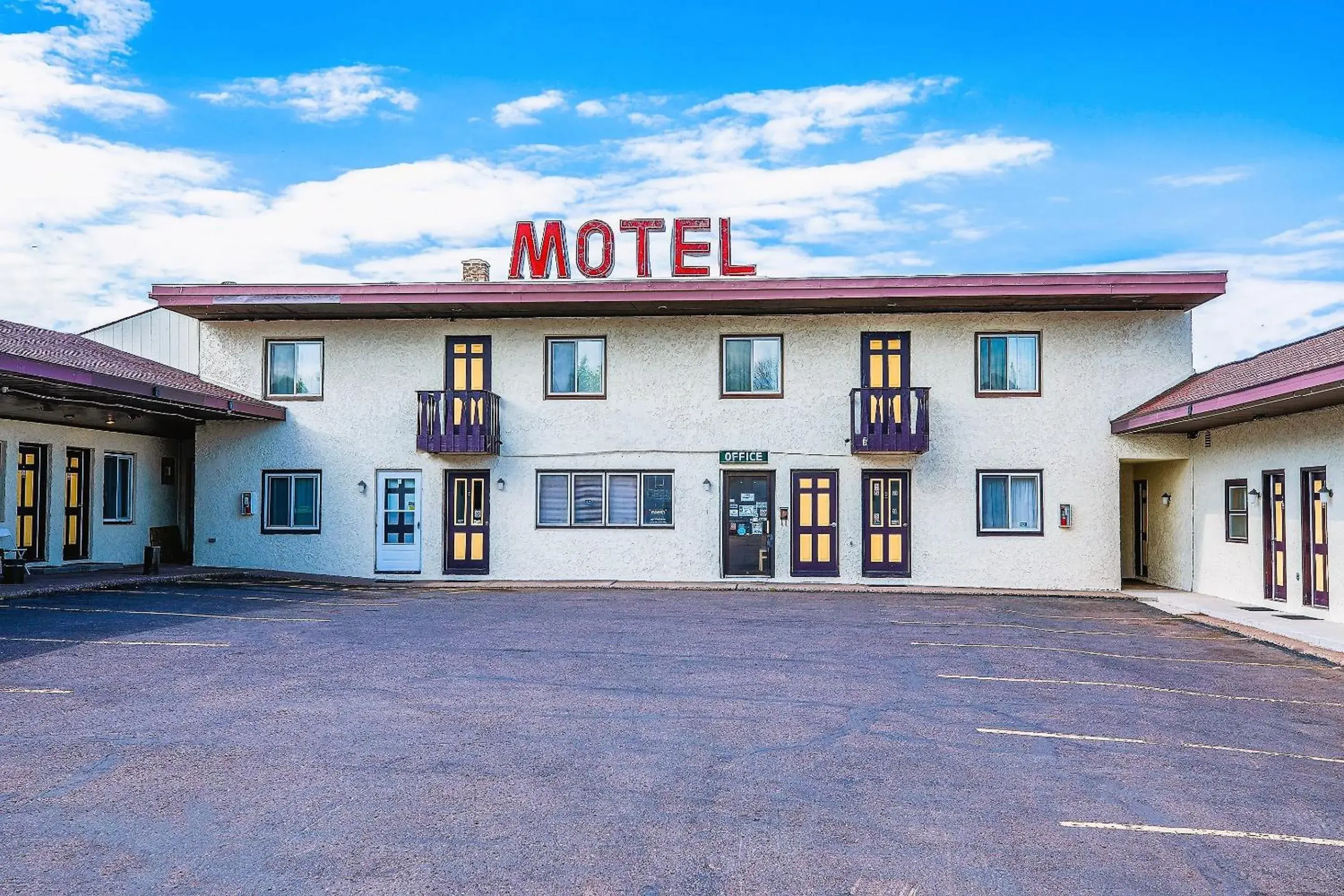 Love Hotels Silver Street by OYO at Hurley WI Love Hotels Silver Street by OYO at Hurley WI