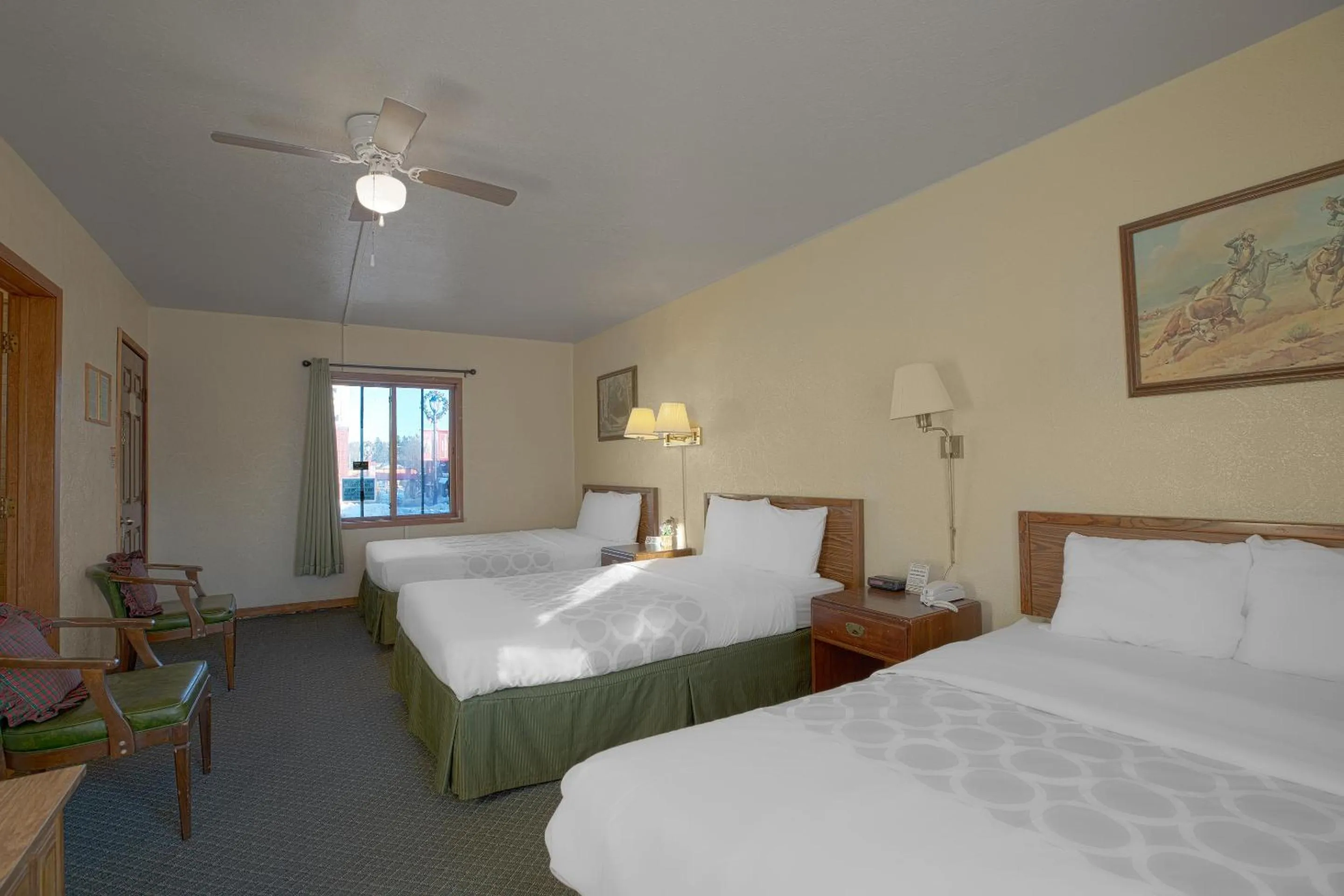 Bedroom, Bed in Love Hotels Silver Street by OYO at Hurley WI