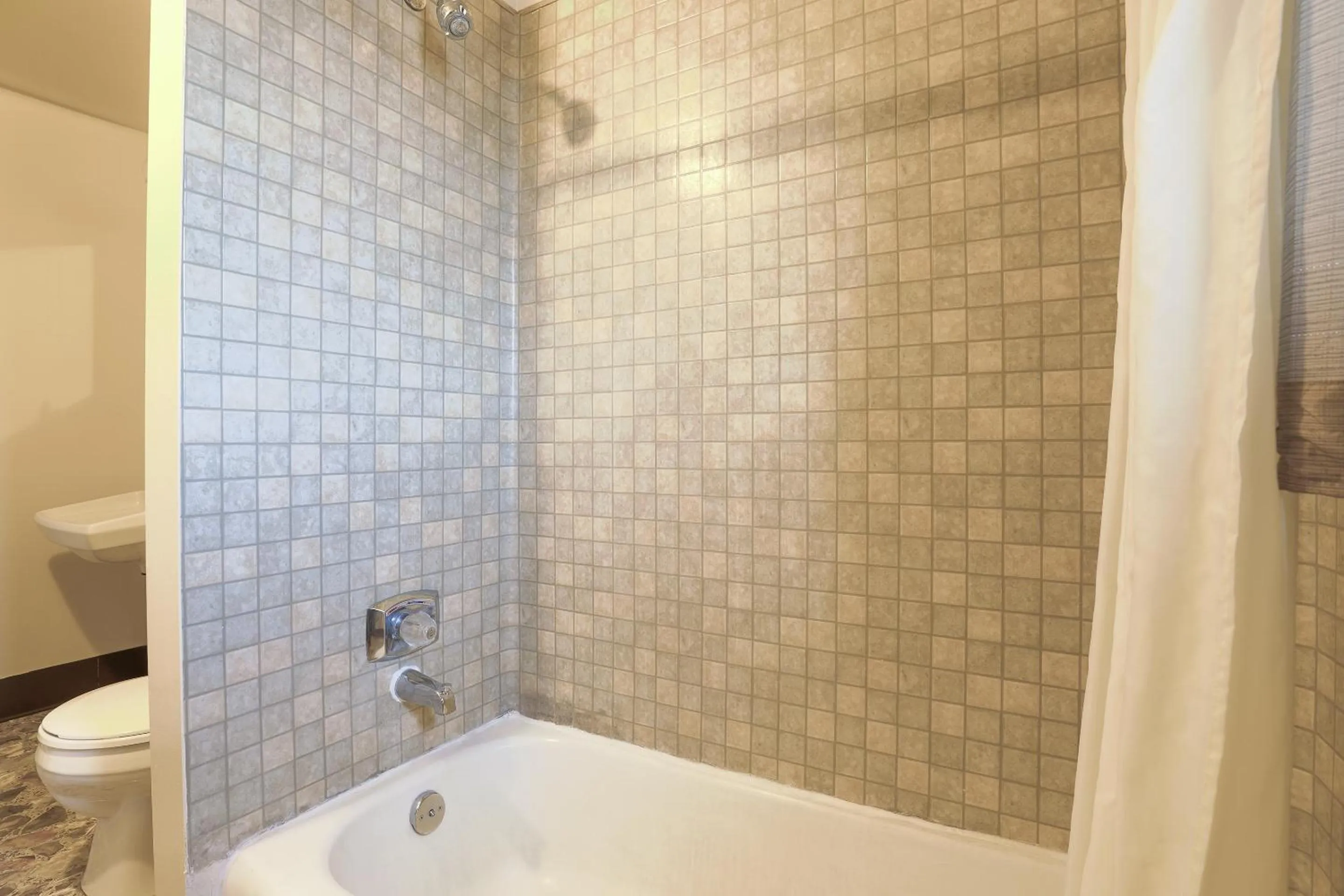 Bathroom in Love Hotels Silver Street by OYO at Hurley WI