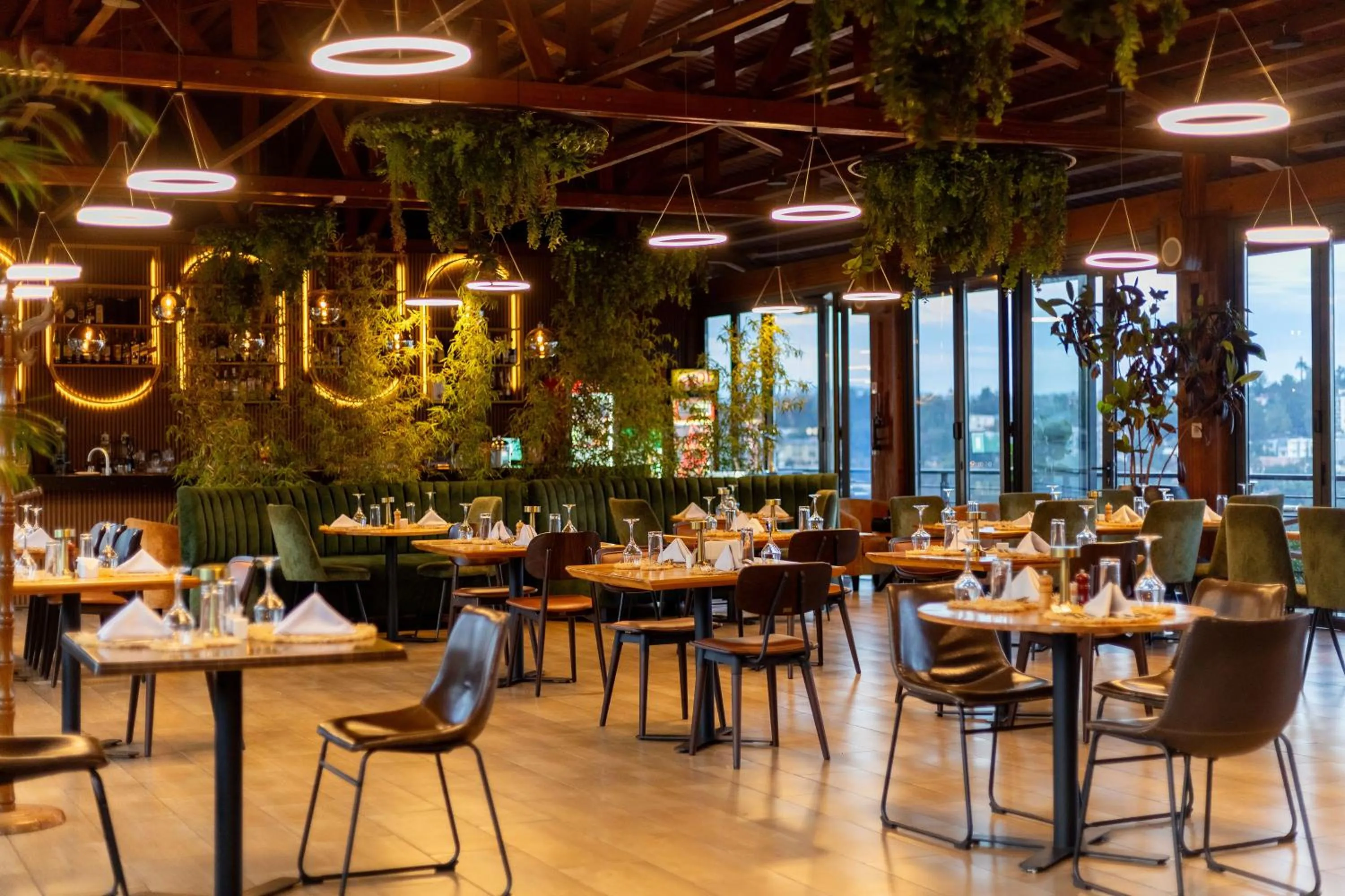 Restaurant/places to eat in Mythos Boutique Hotel