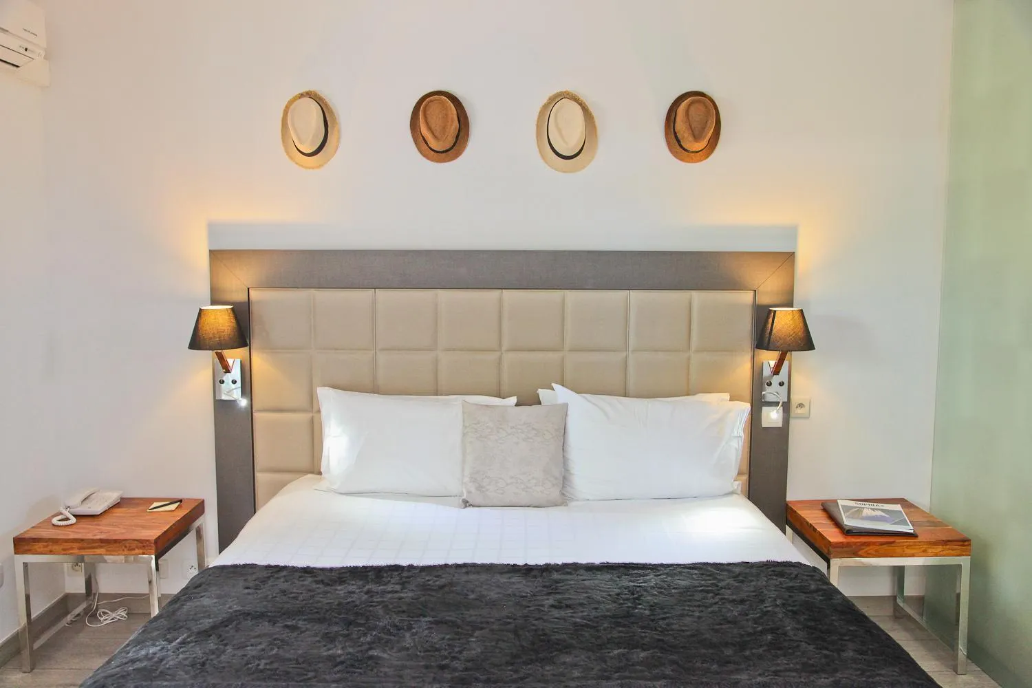 Balcony/Terrace, Bed in Hôtel La Villa Cap d’Antibes