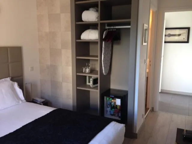 Other, Bed in Hôtel La Villa Cap d’Antibes