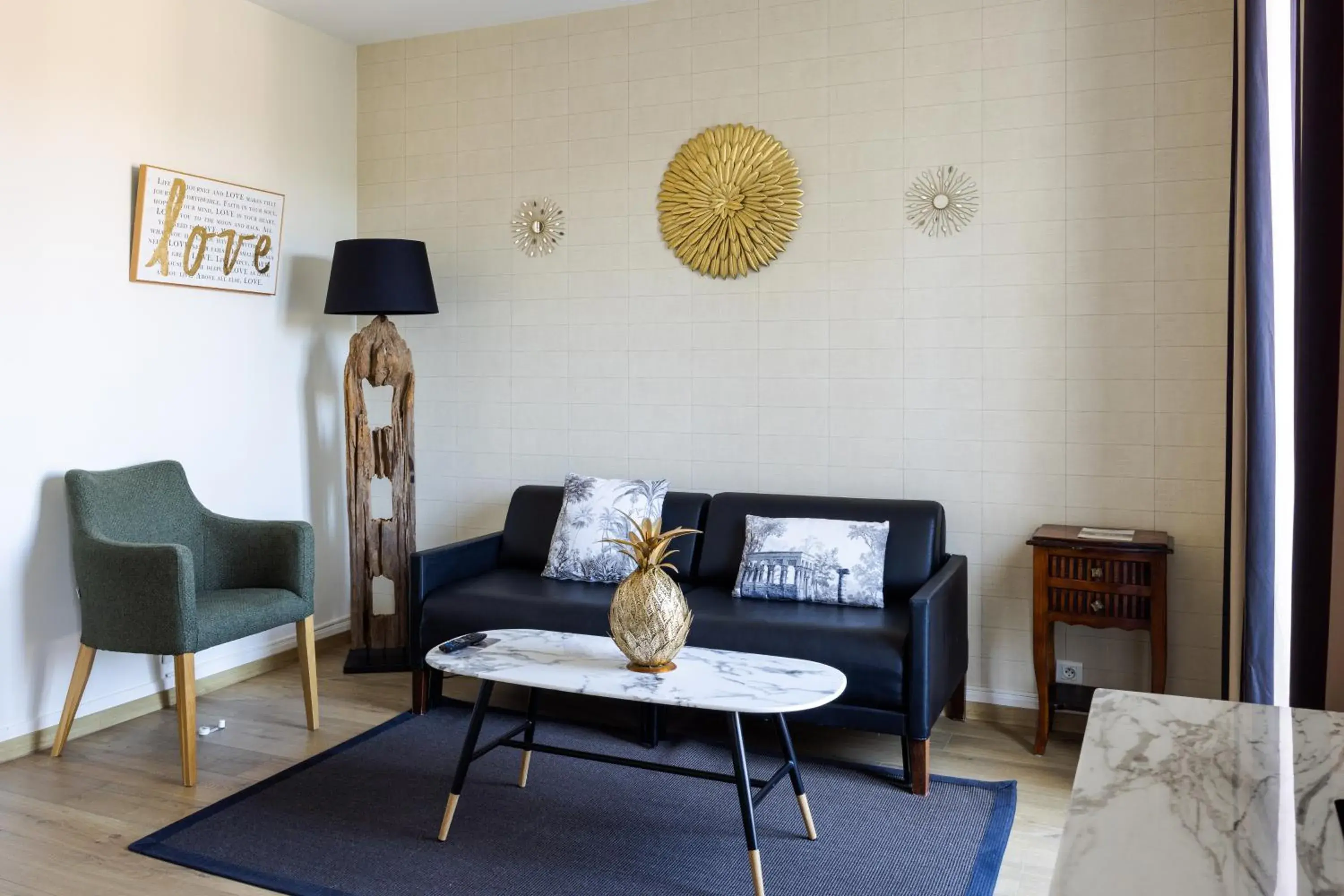 Living room in Hôtel La Villa Cap d’Antibes Living room in Hôtel La Villa Cap d’Antibes