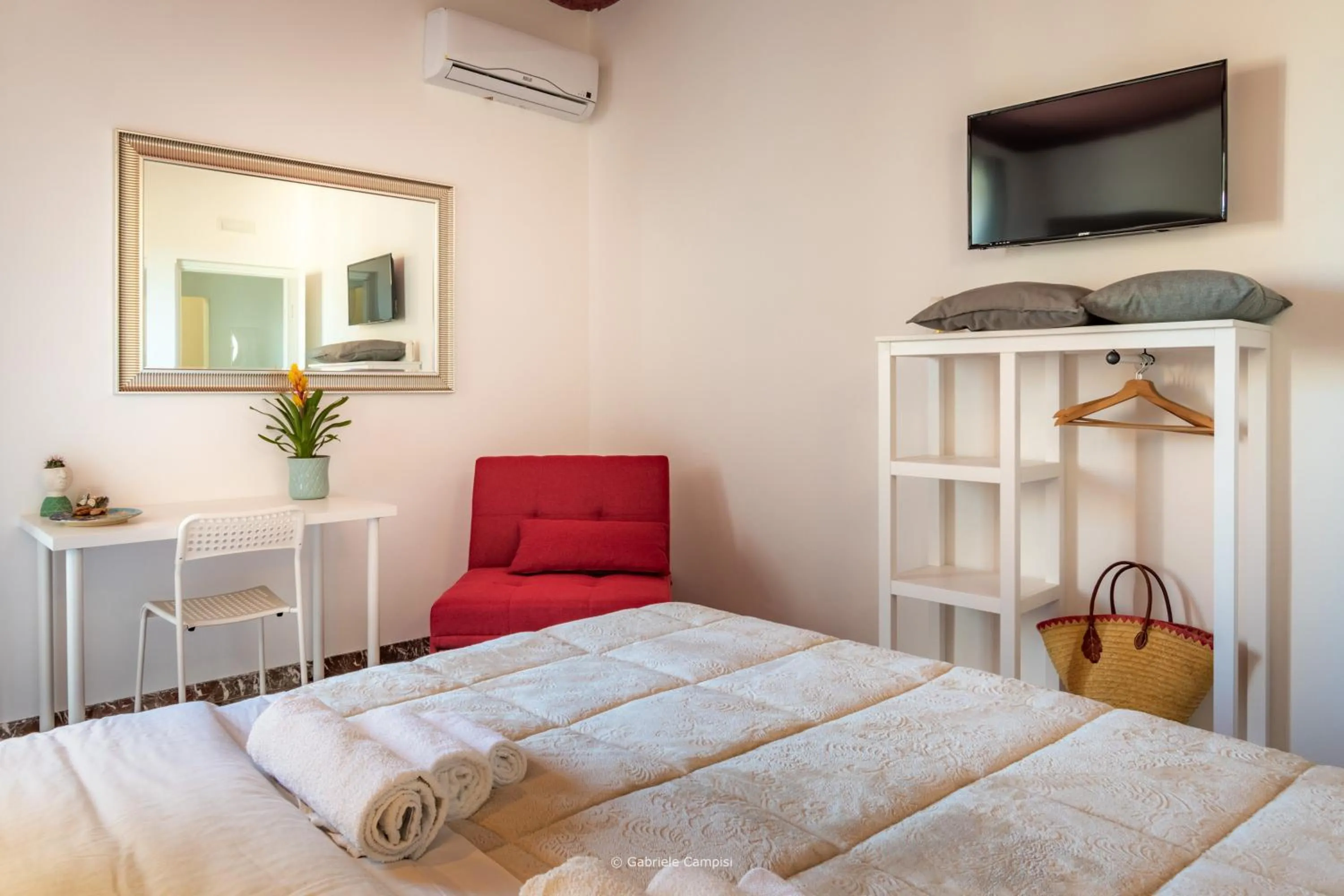 Bedroom in Bella Vista Rooms