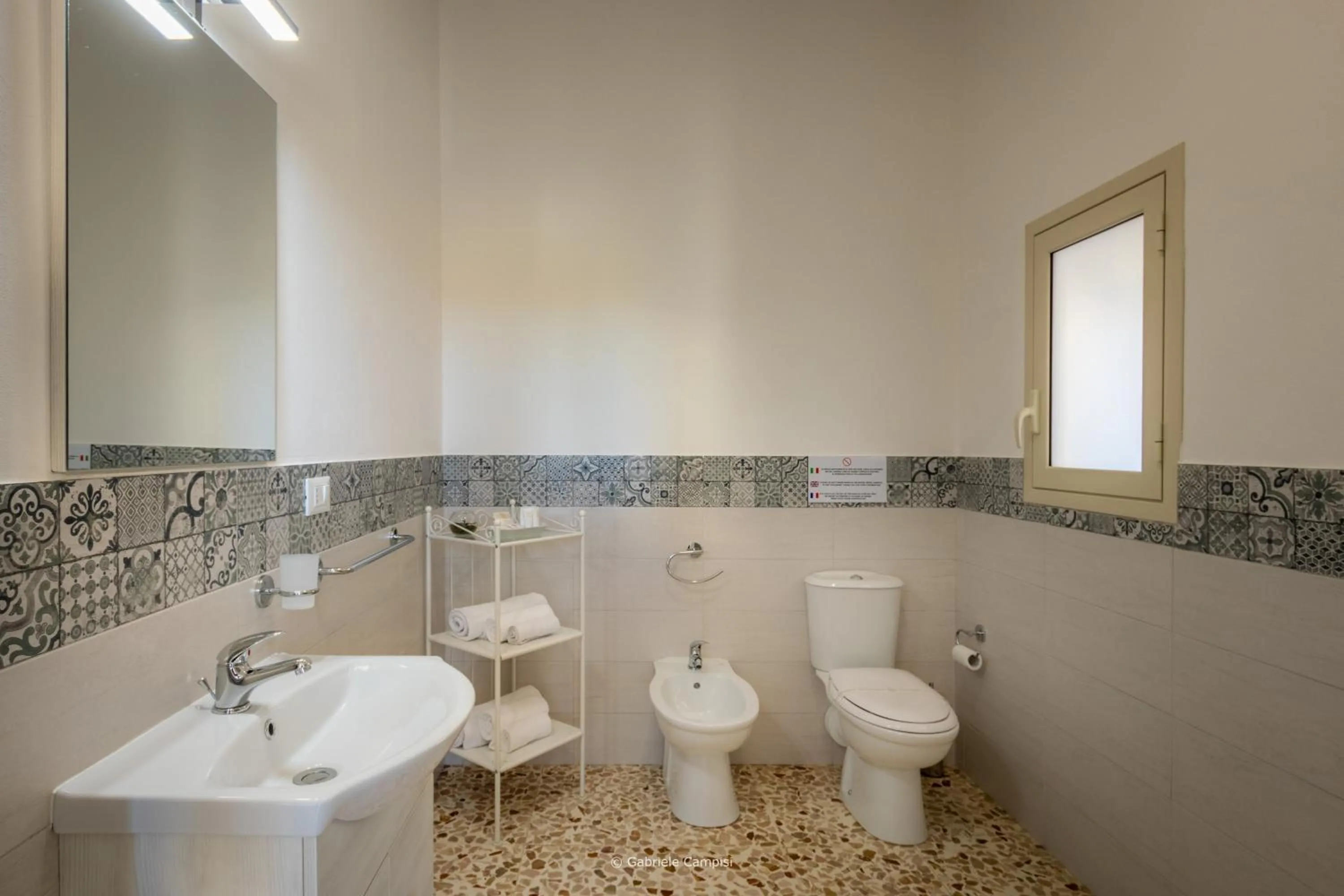 Bathroom in Bella Vista Rooms