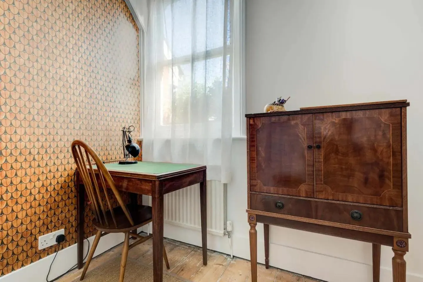 The Writers Retreat- Hastings