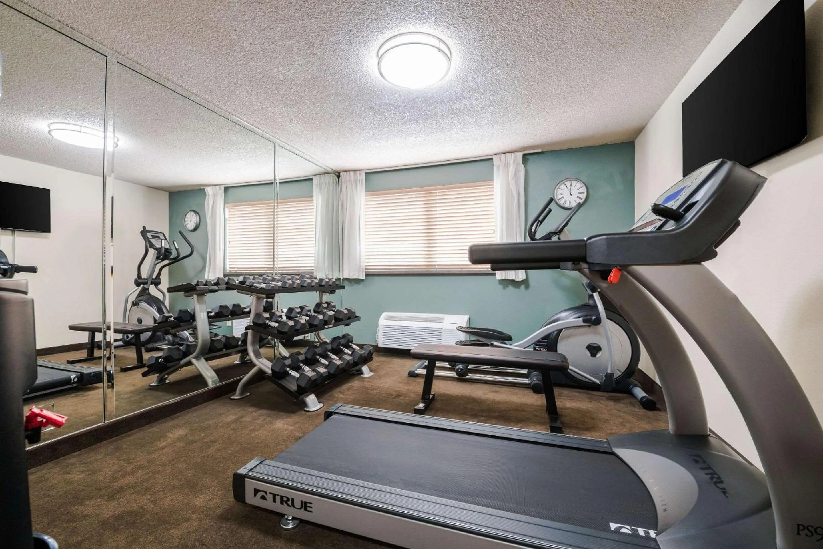Fitness centre/facilities in Quality Inn & Suites Silverdale Bangor-Keyport