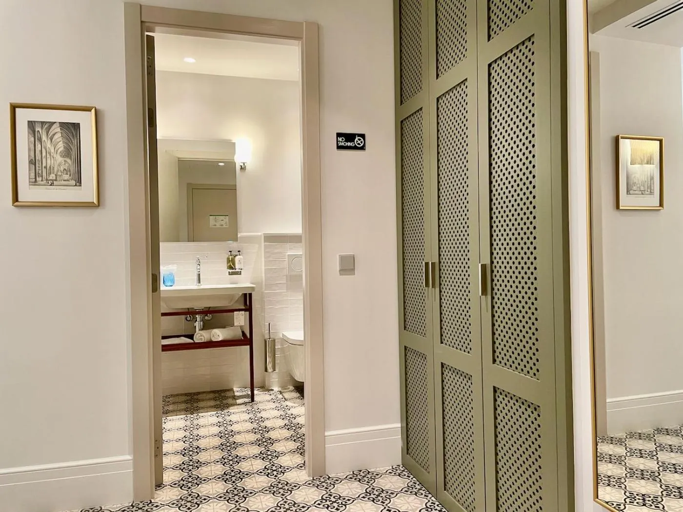 Bathroom in Hotel Basilica