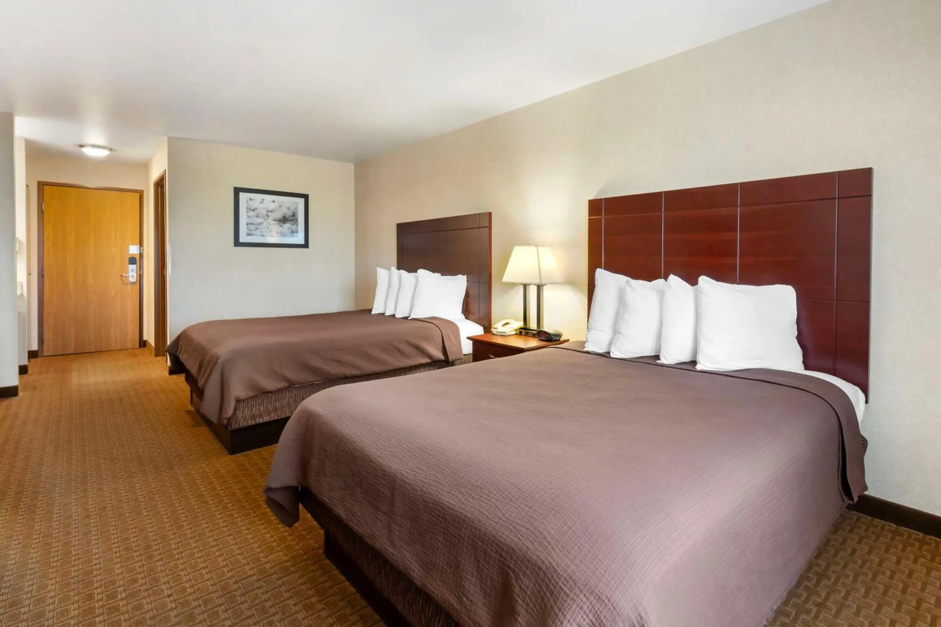 Bedroom, Bed in Best Western Wittenberg Inn Bedroom, Bed in Best Western Wittenberg Inn