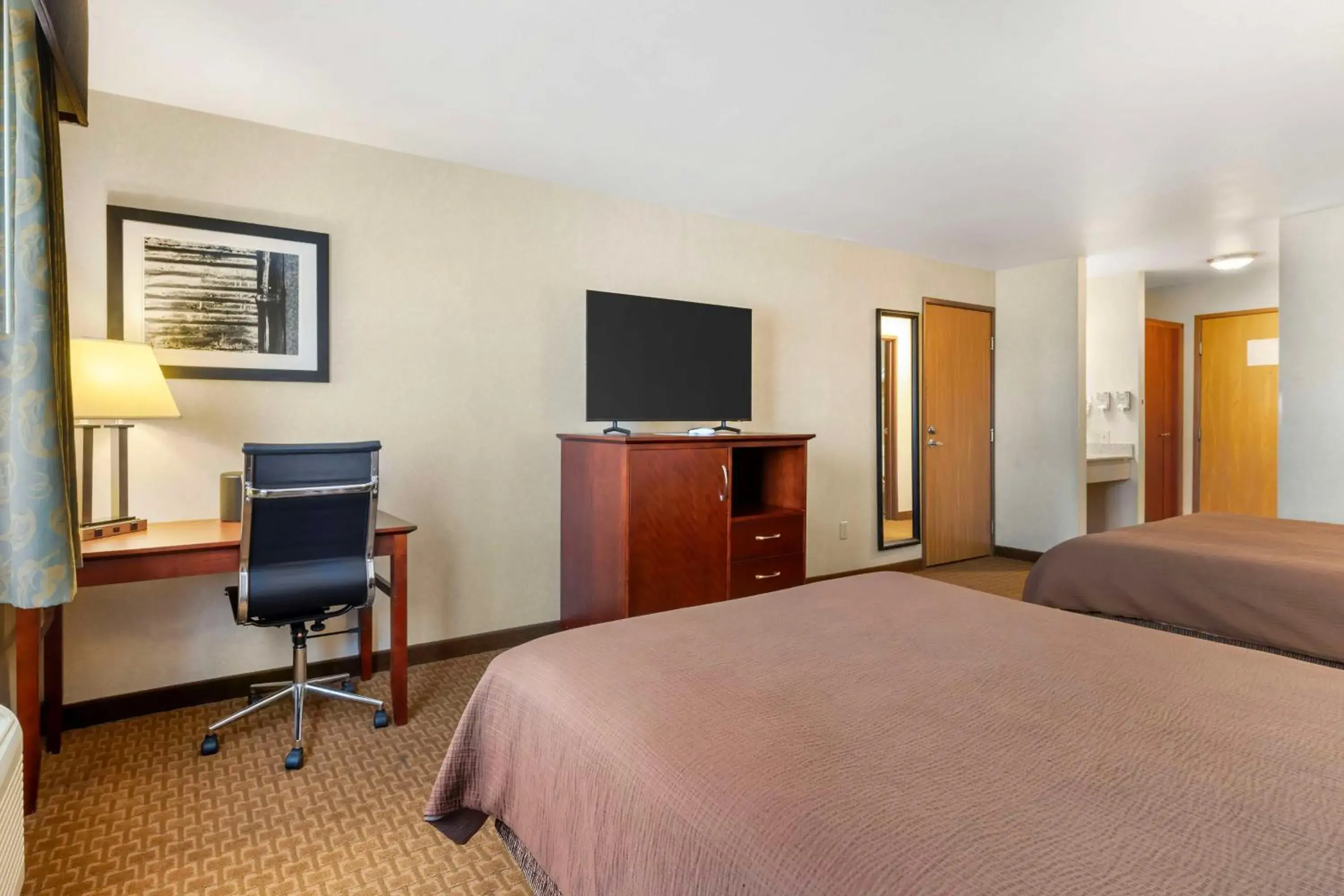 Bedroom, Bed in Best Western Wittenberg Inn Bedroom, Bed in Best Western Wittenberg Inn