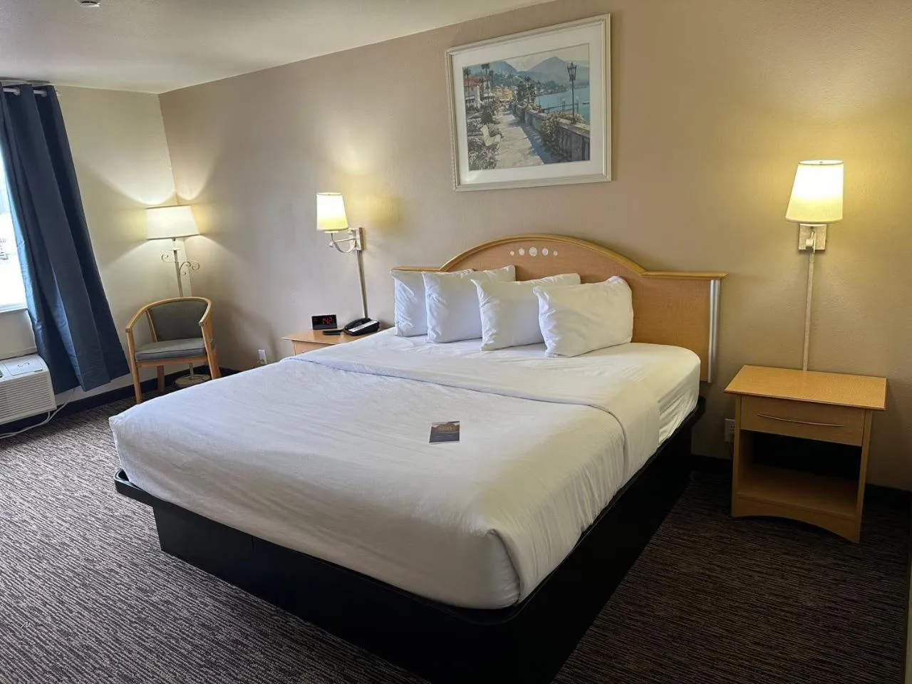 Bed in Baymont by Wyndham Lawrenceburg