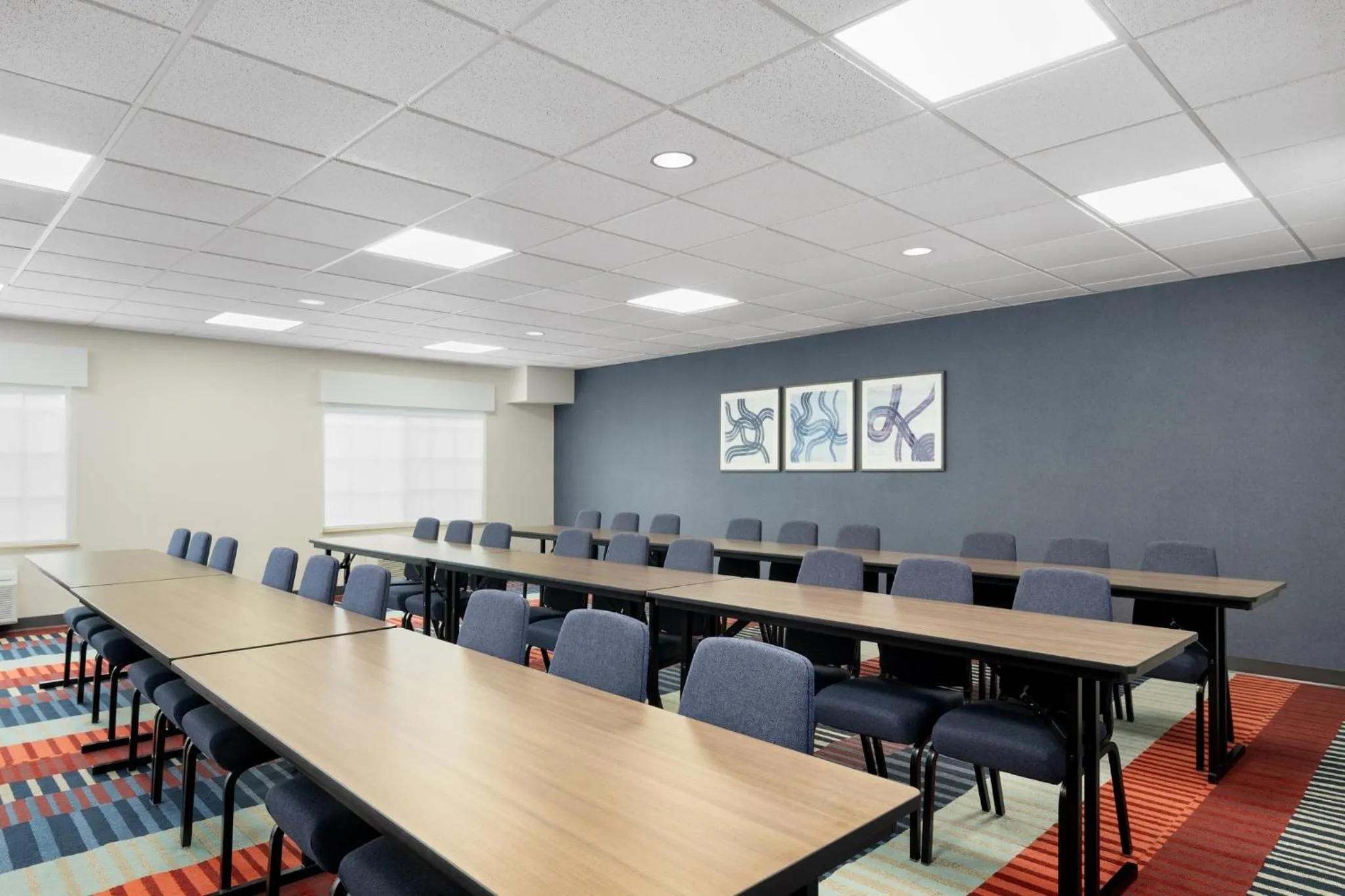 Meeting/conference room in Garner Hotel Madison - Huntsville Airport by IHG