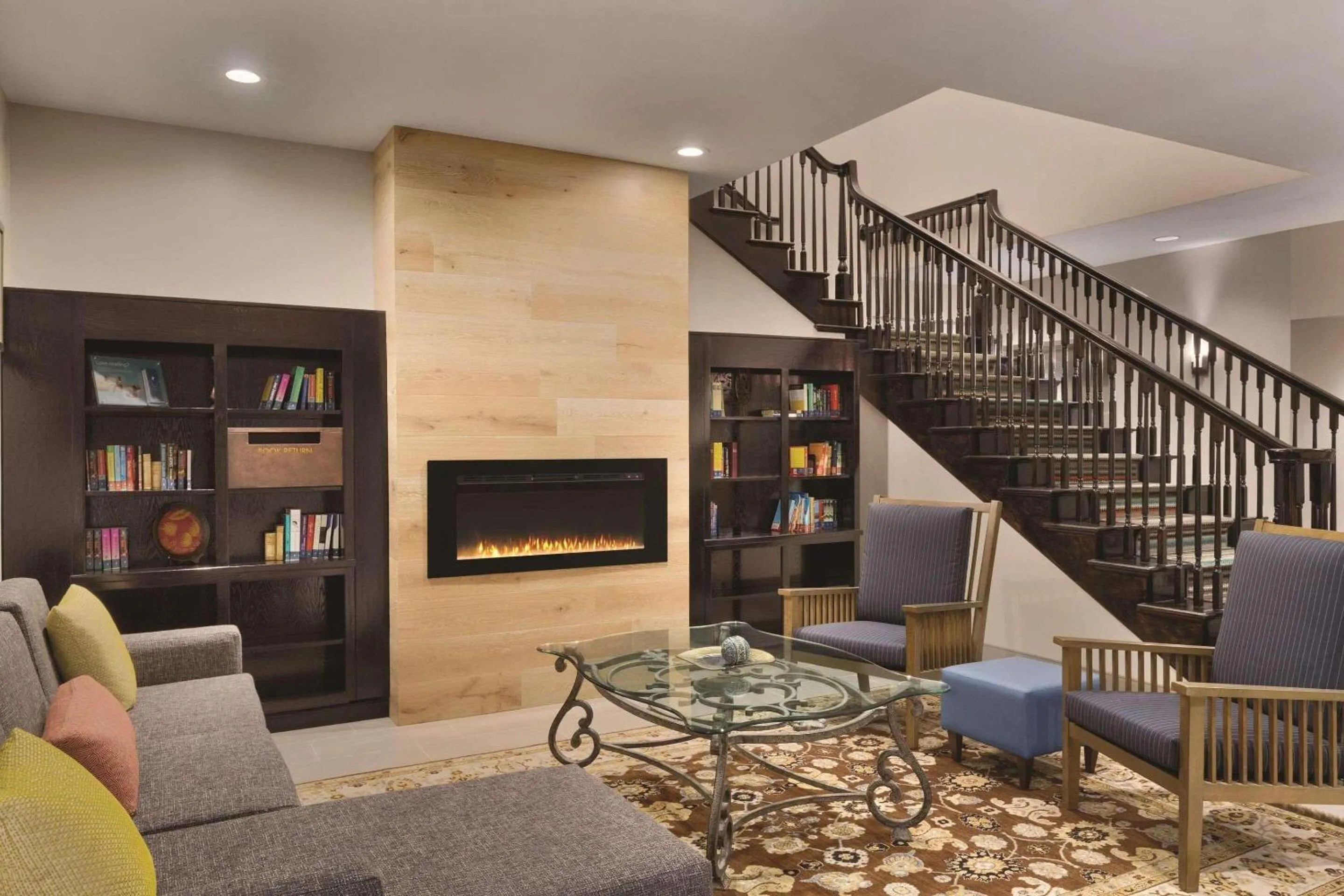 Lobby or reception in Country Inn & Suites by Radisson, Madison, AL