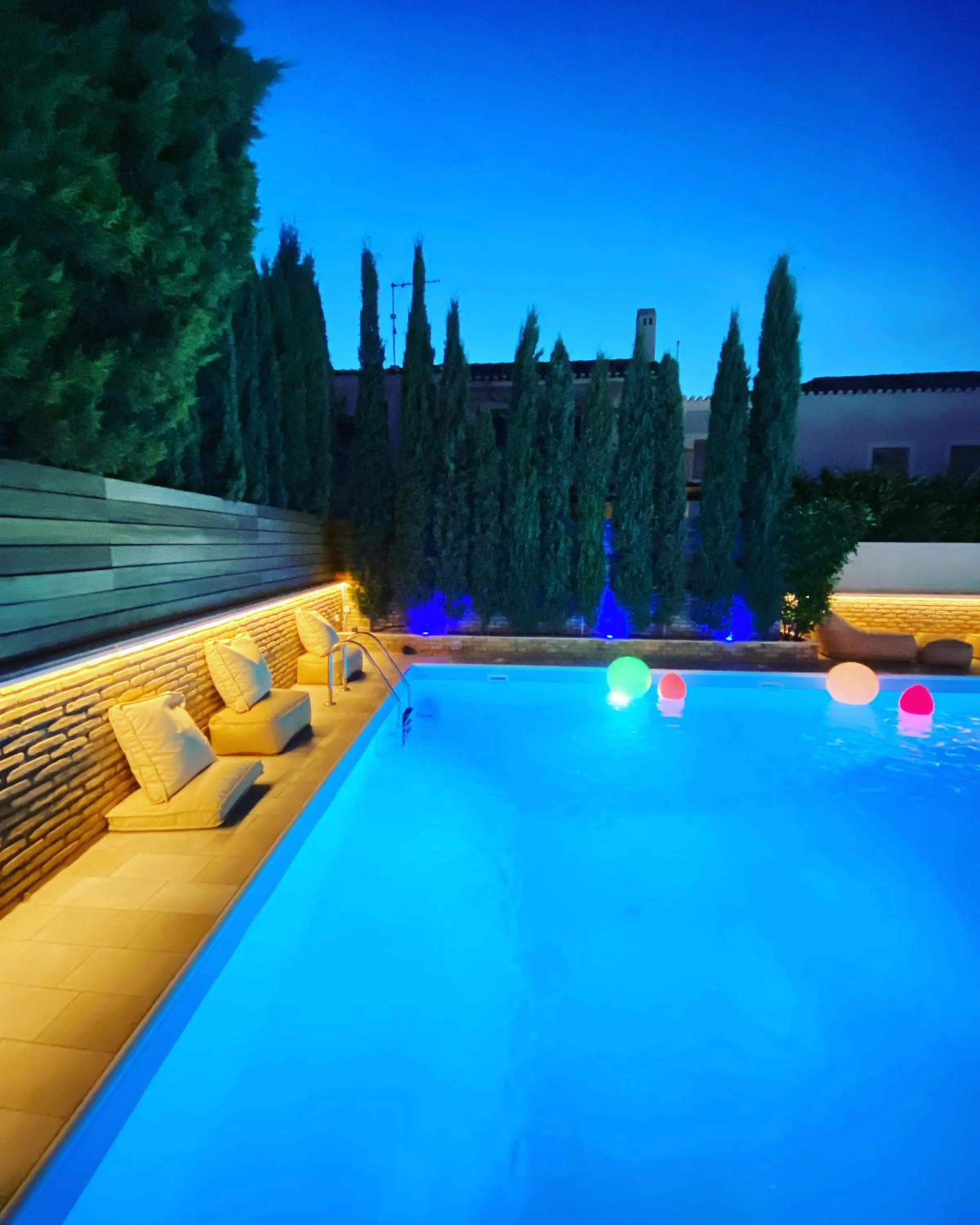 Swimming pool in Armata Boutique Hotel