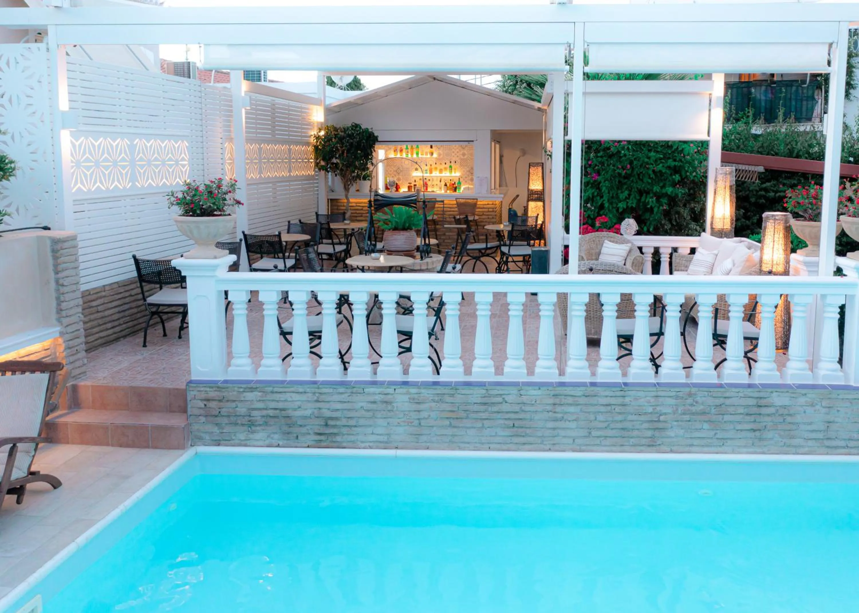 Swimming pool in Armata Boutique Hotel