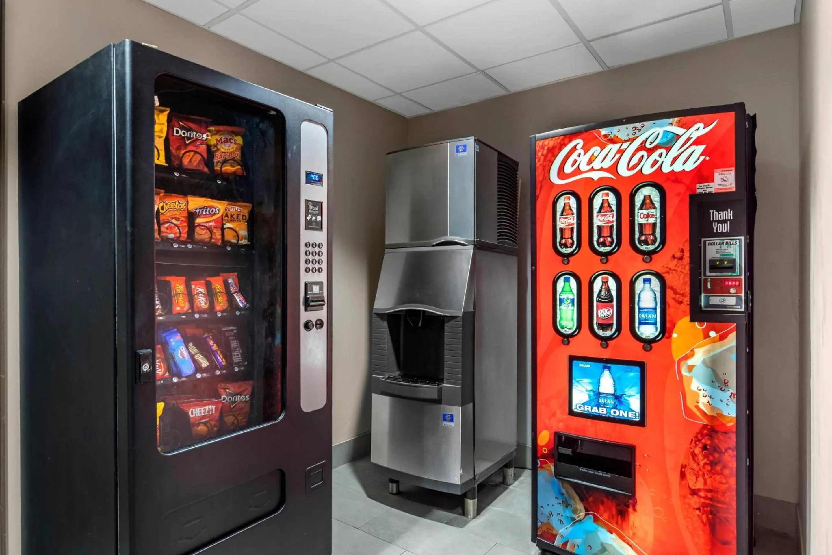 Other in Comfort Inn & Suites Calhoun South