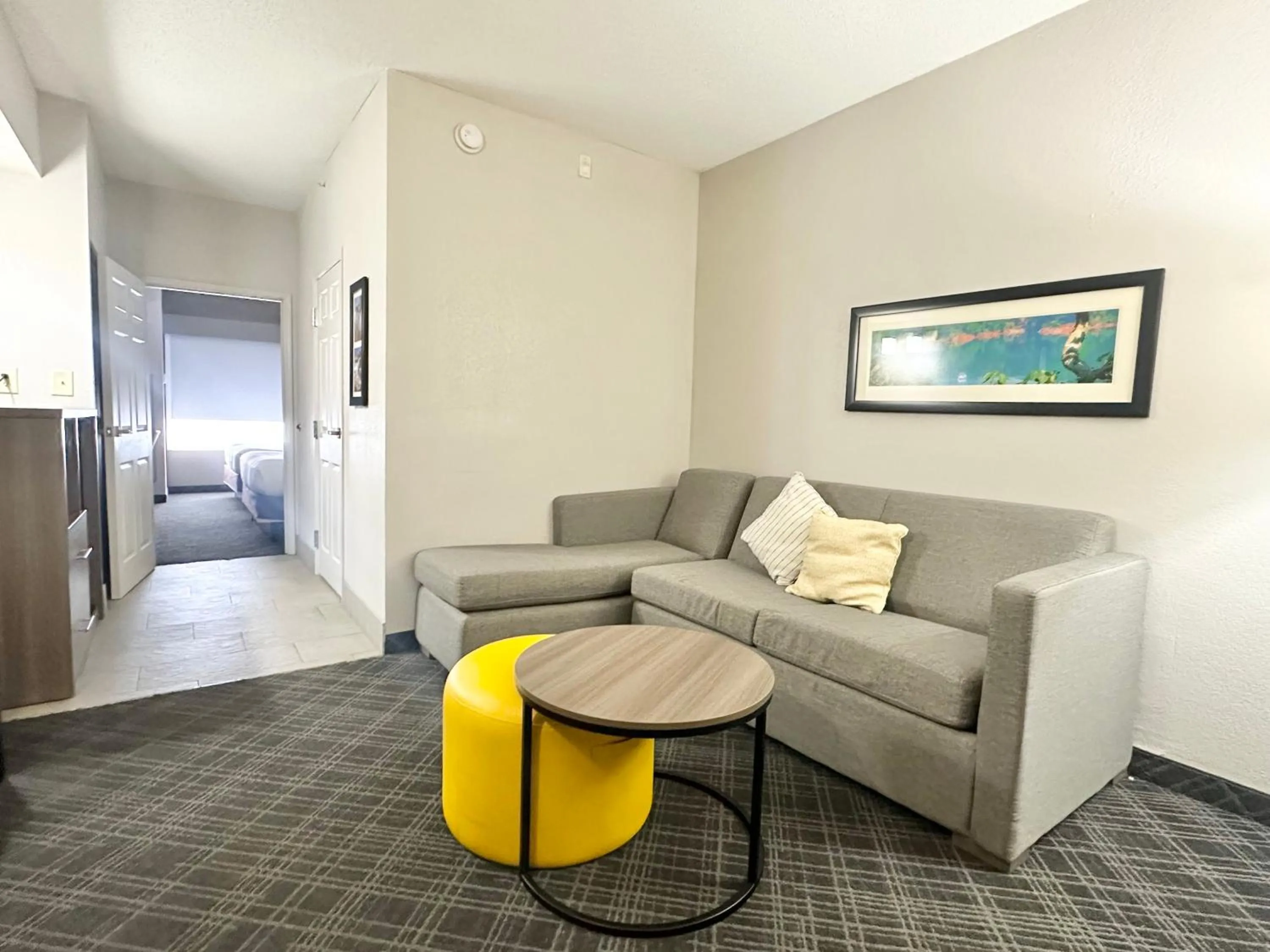 Seating area in Comfort Inn & Suites Calhoun South