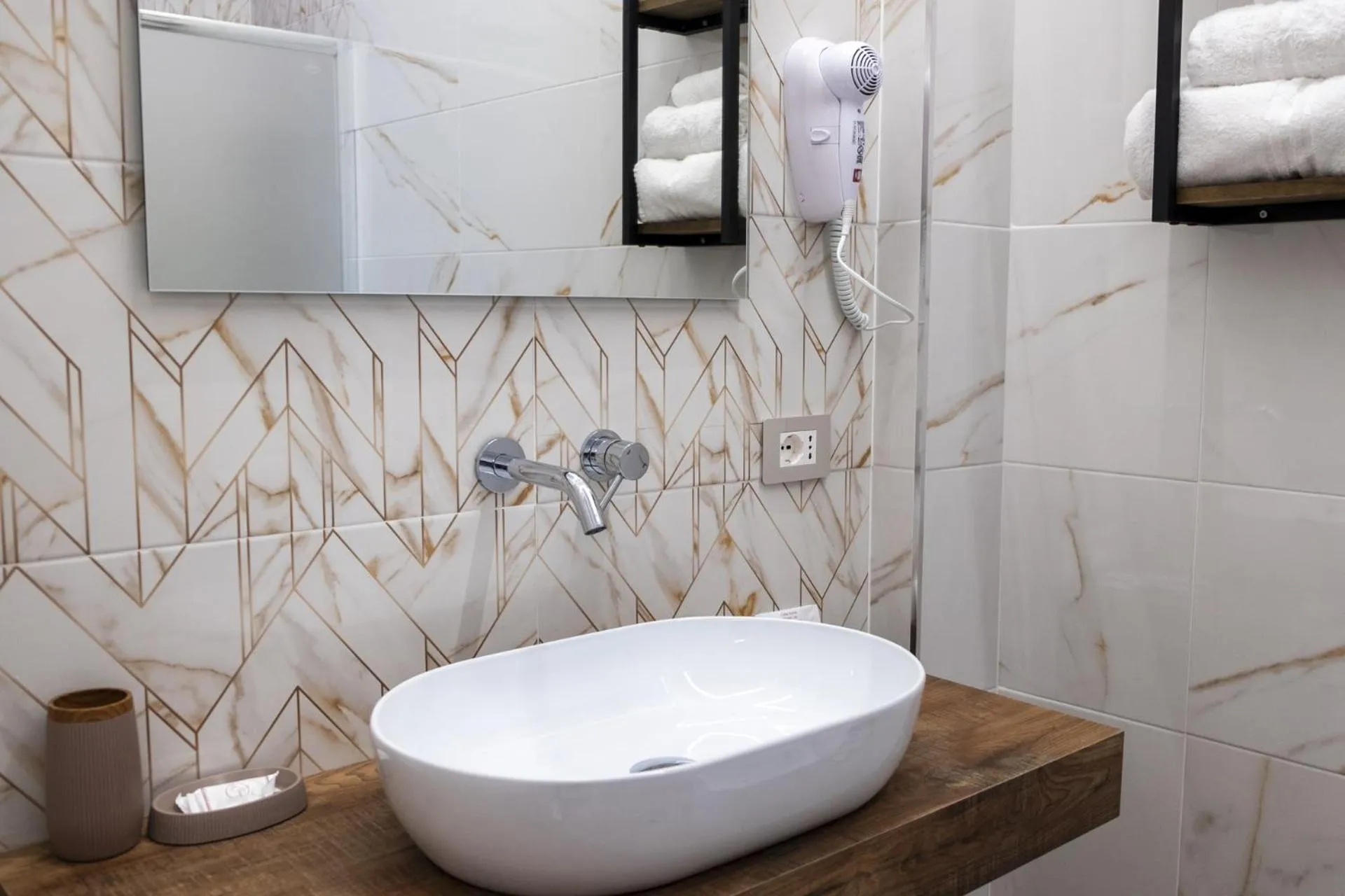 Bathroom in Domus Monasteire