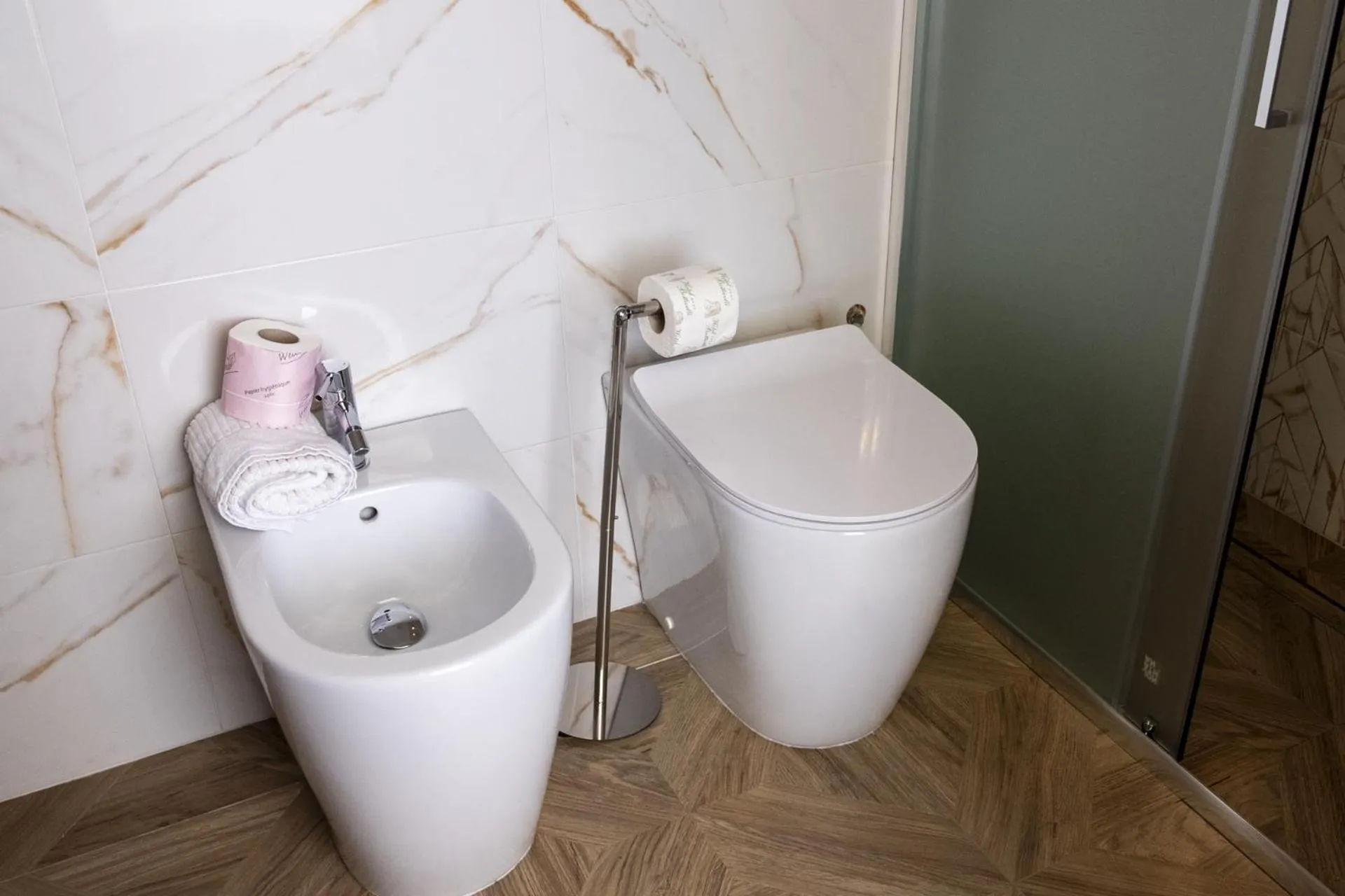 Toilet in Domus Monasteire