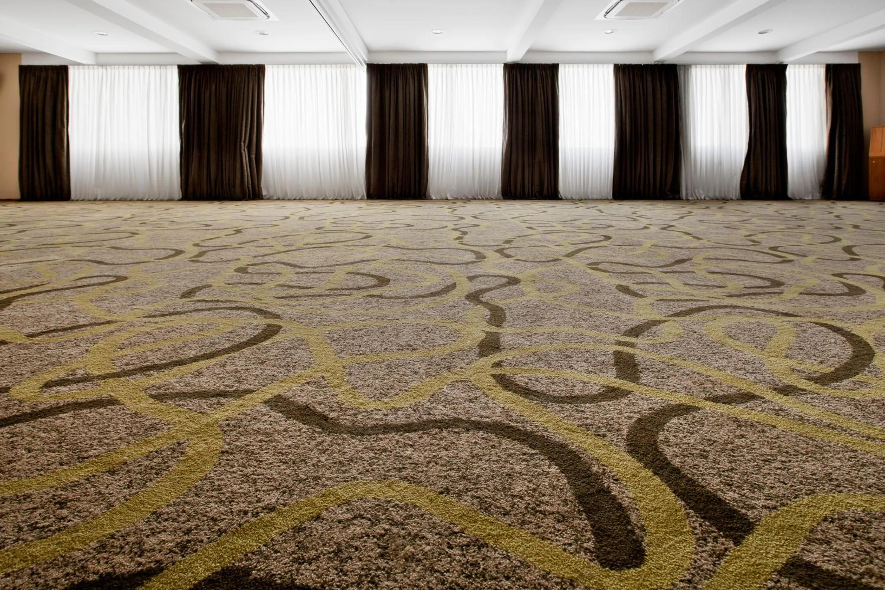 Banquet/Function facilities in Konke Buenos Aires Hotel