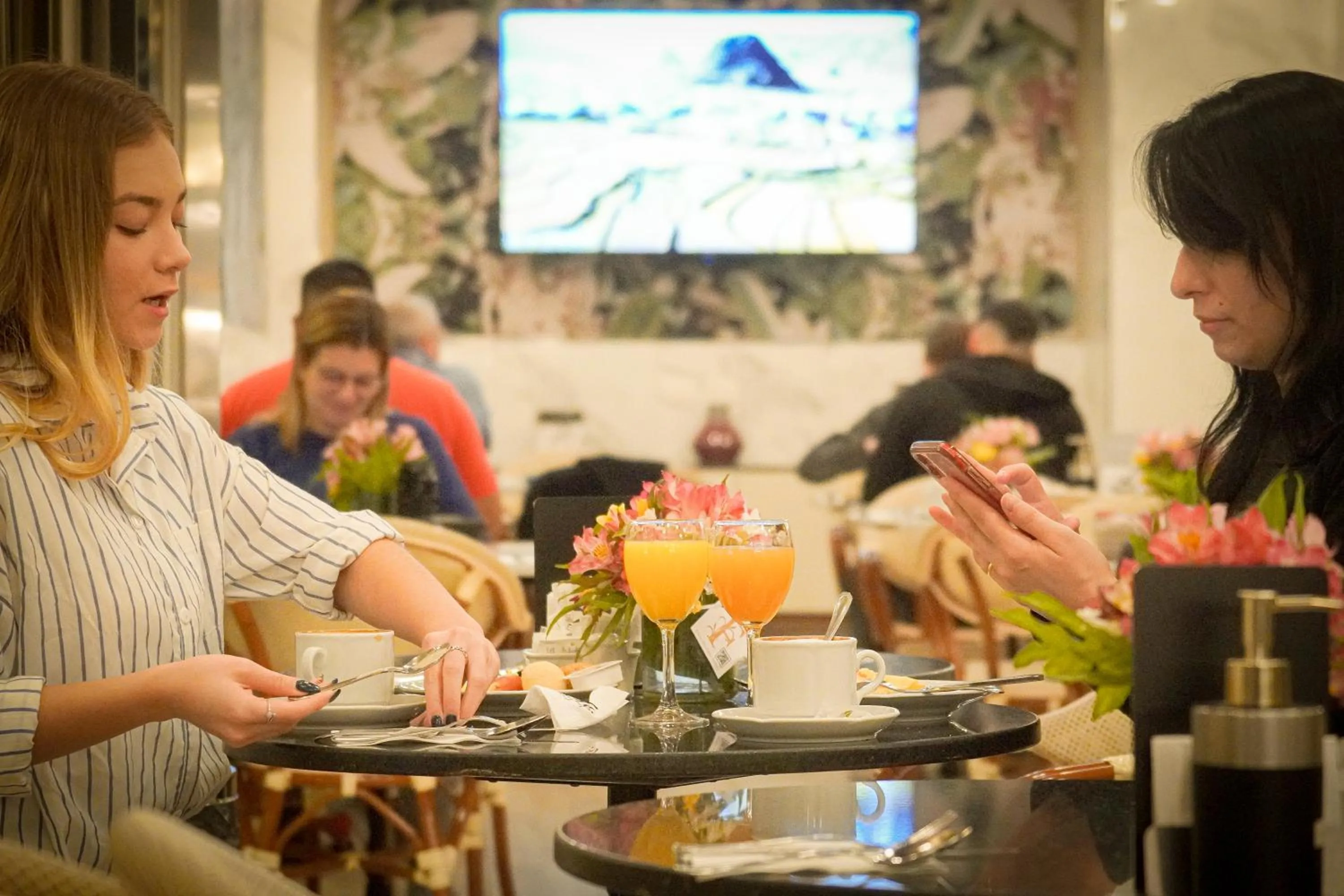 Restaurant/places to eat in Konke Buenos Aires Hotel